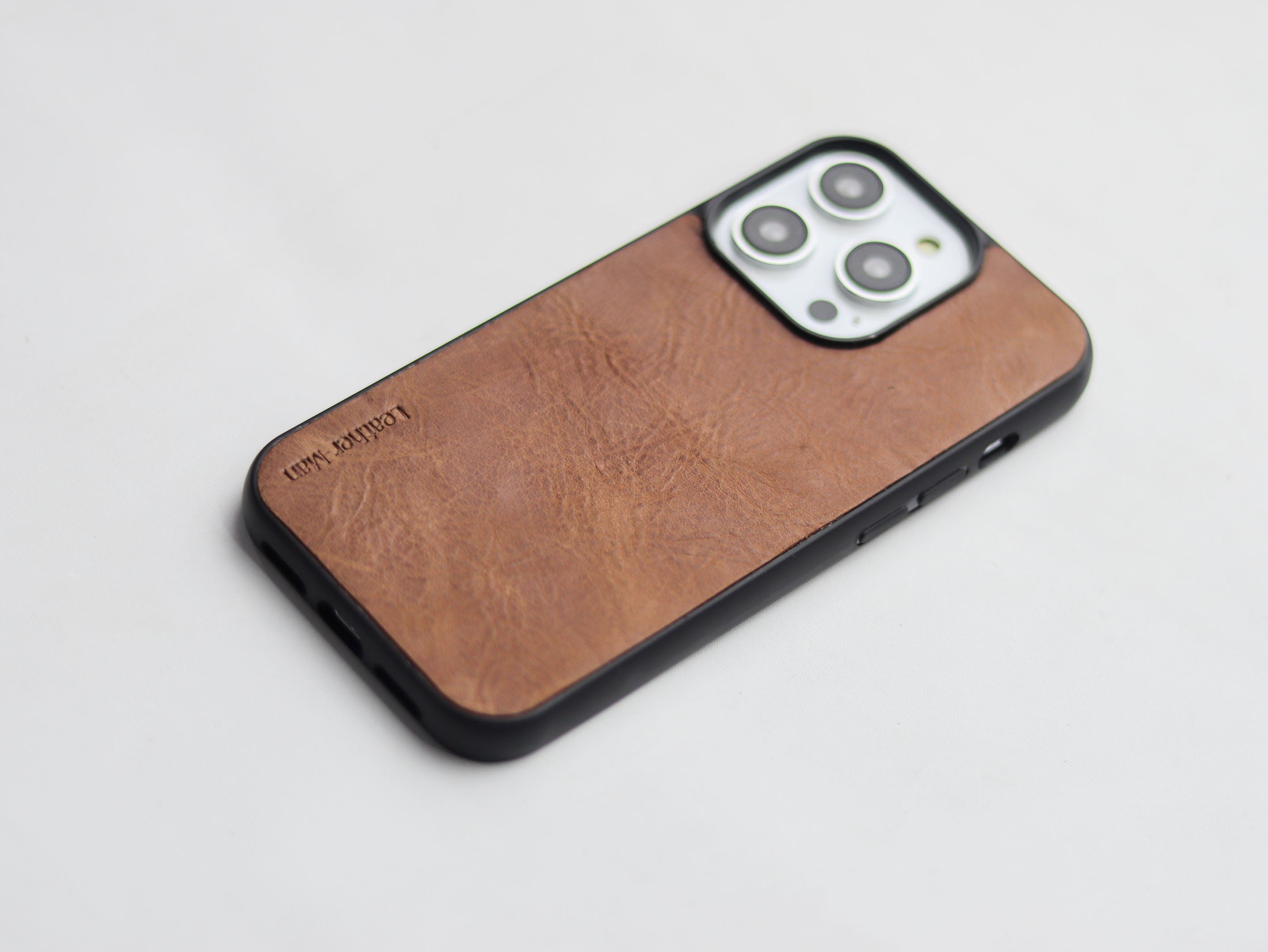 RUSTY BROWN LEATHER (LARGE SCALE) - CLASSIC PHONE CASE
