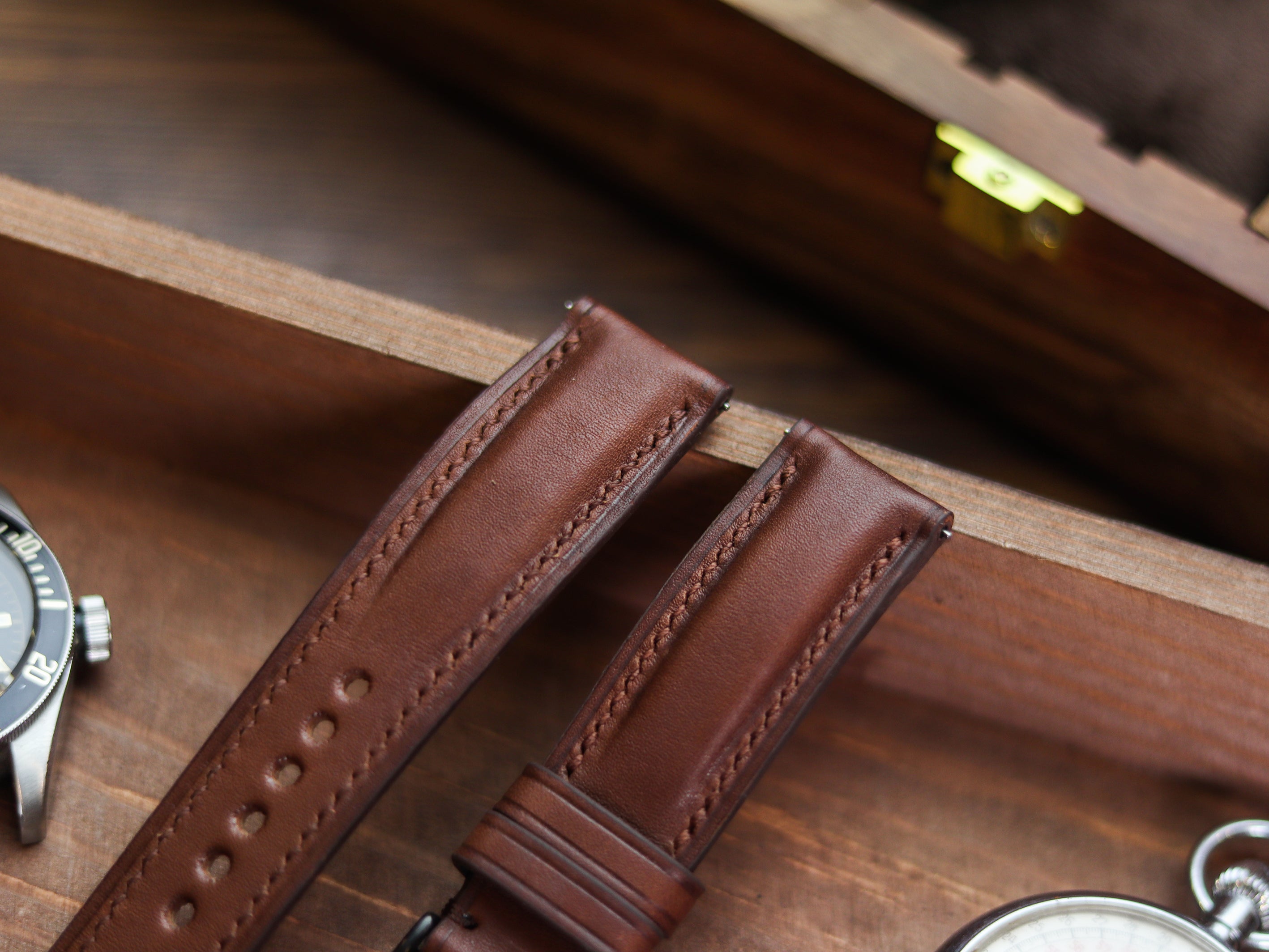 CHESTNUT BROWN CALF LEATHER WATCH STRAPS - PADDED