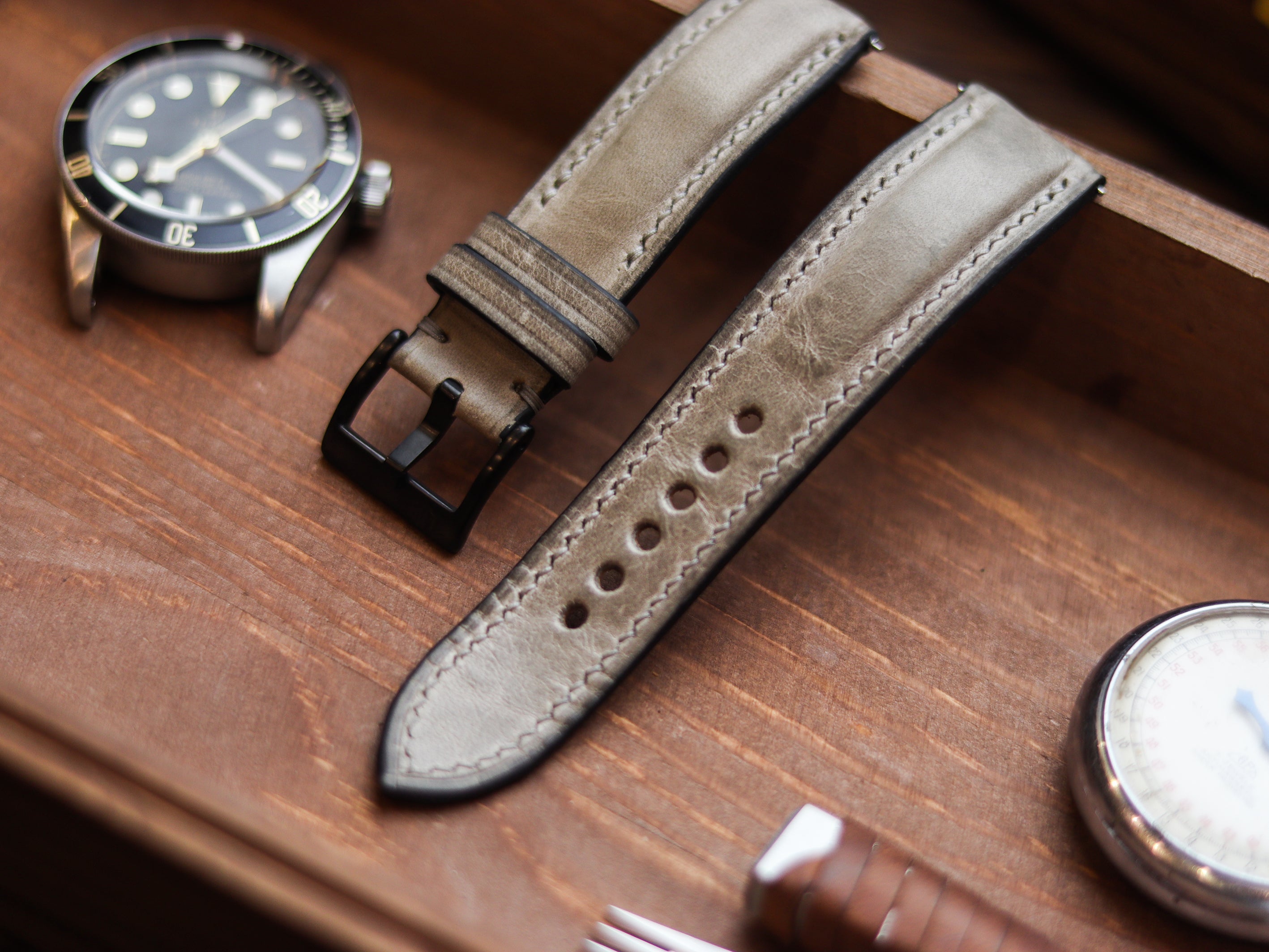 PLATINUM GRAY CALF LEATHER WATCH STRAPS - PADDED