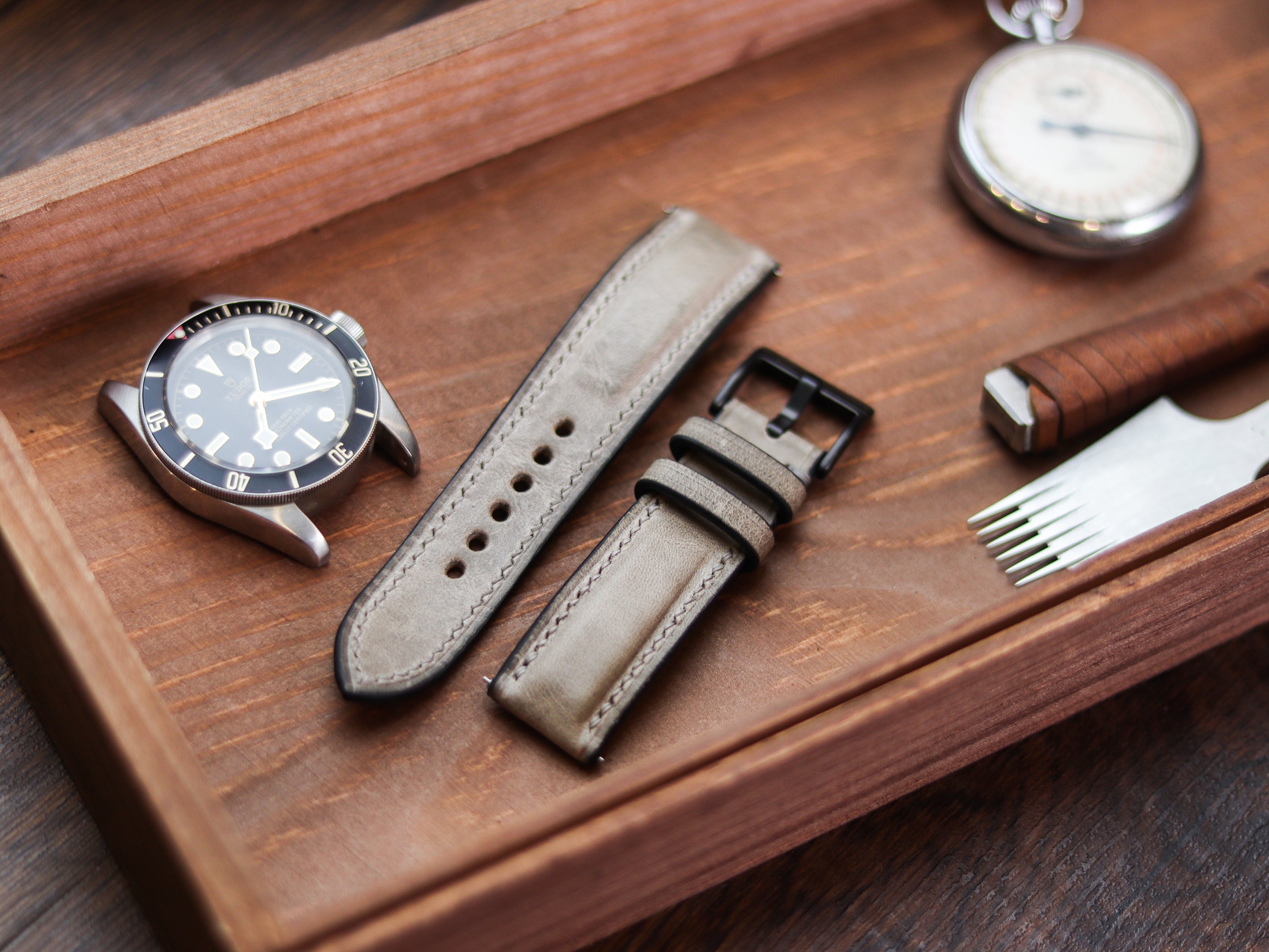 PLATINUM GRAY CALF LEATHER WATCH STRAPS - PADDED