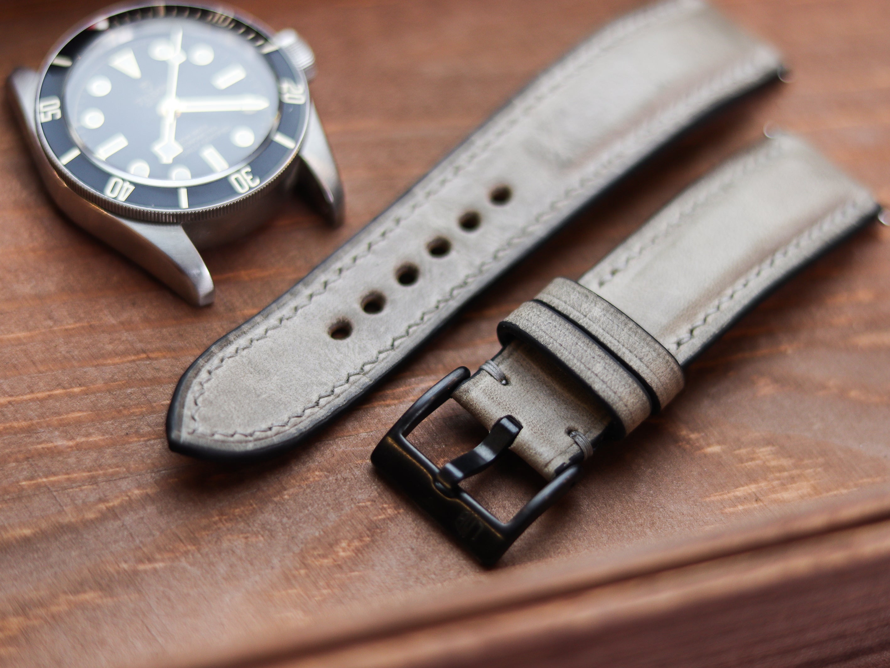 PLATINUM GRAY CALF LEATHER WATCH STRAPS - PADDED
