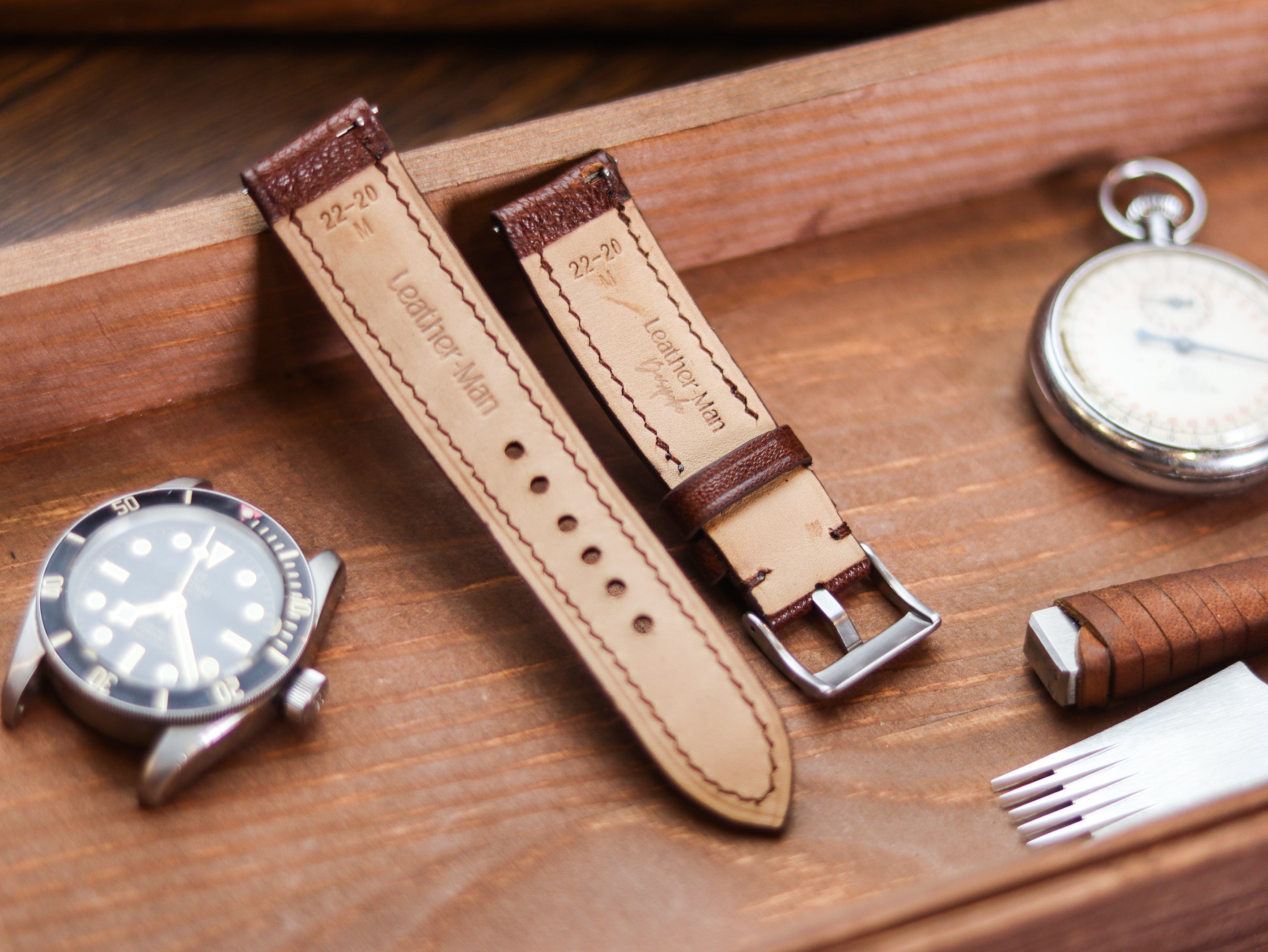 PECAN BROWN CALF LEATHER WATCH STRAPS - PADDED