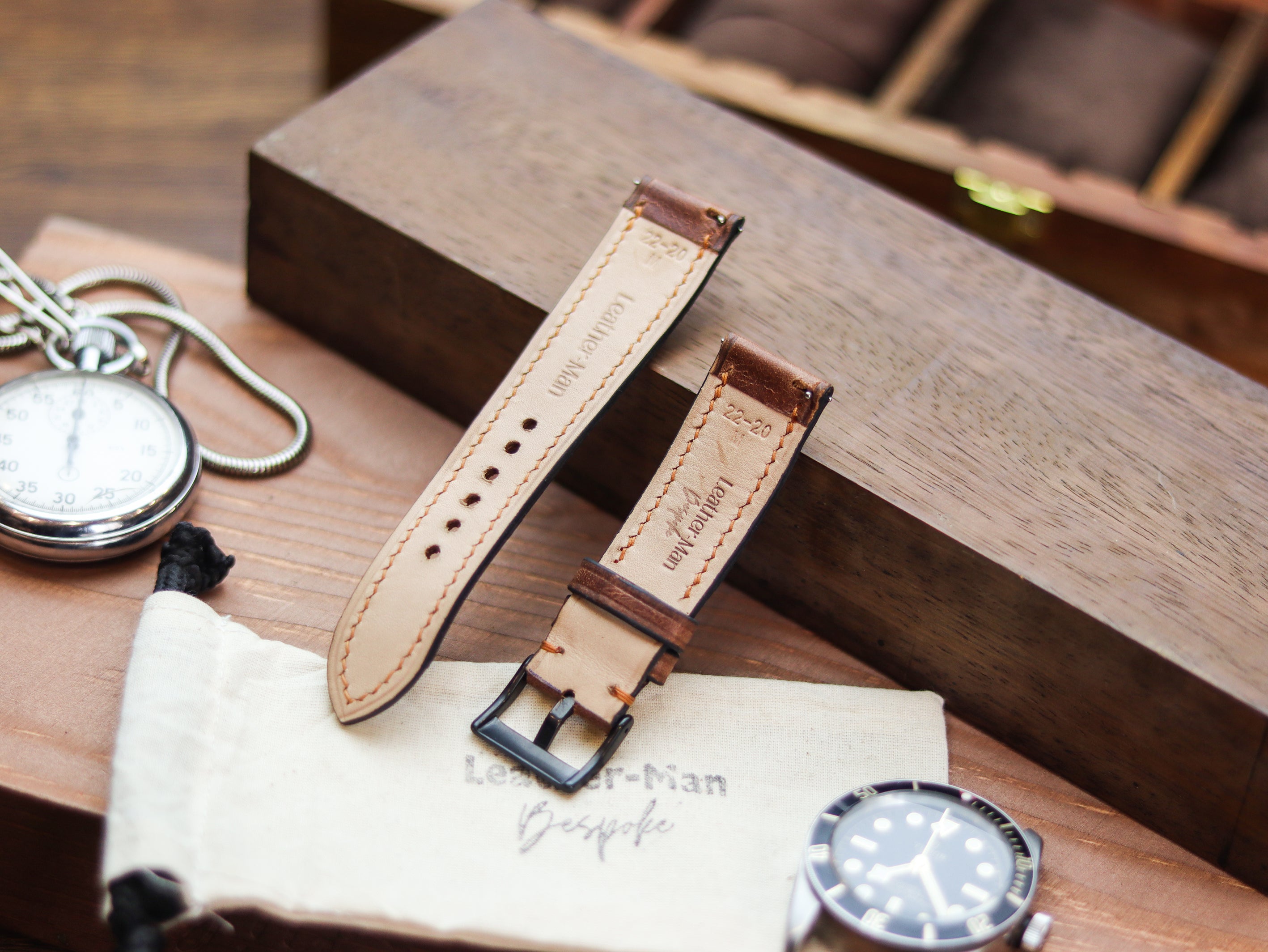 RUSTY BROWN CALF LEATHER WATCH STRAPS - PADDED