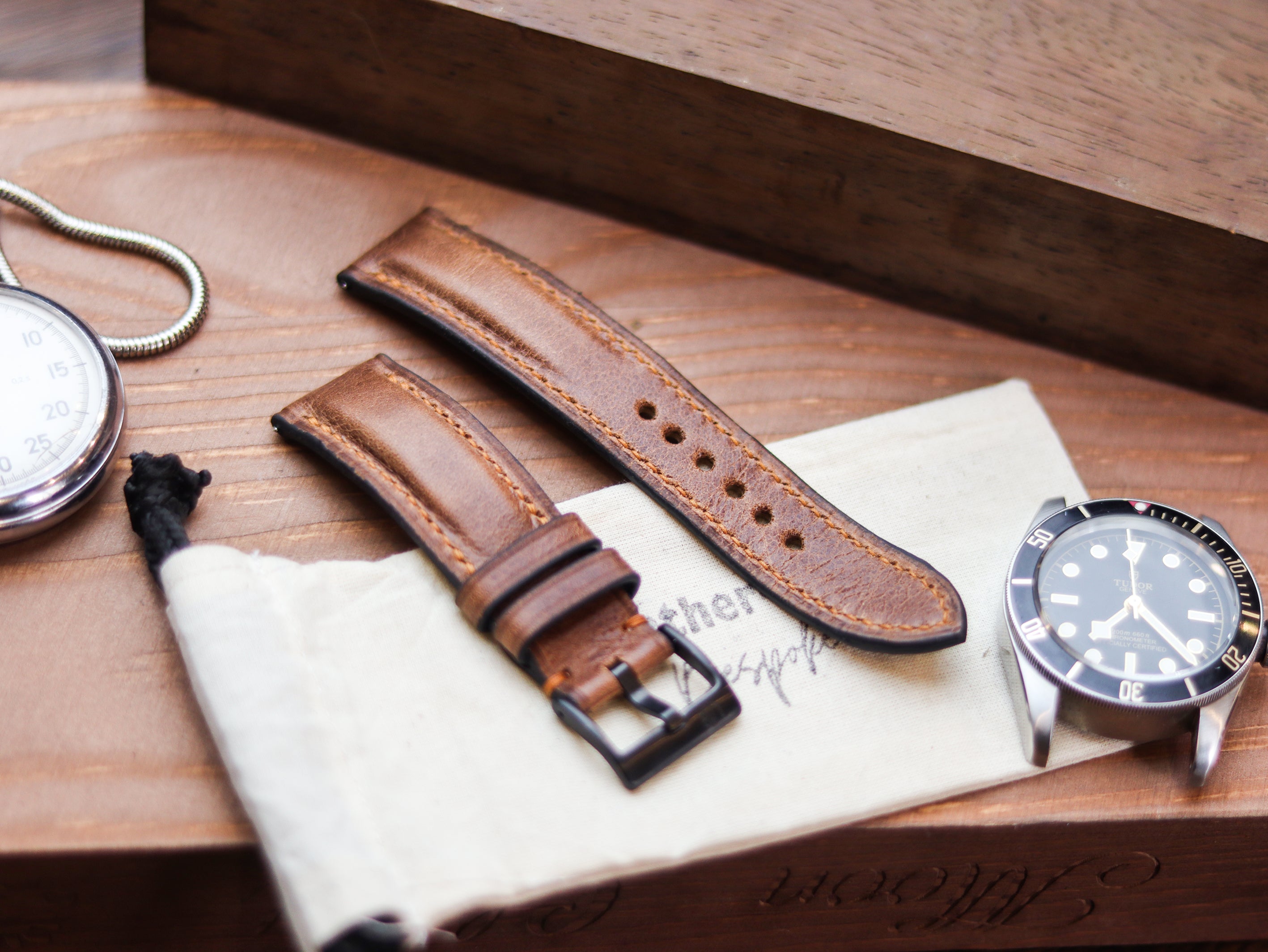 RUSTY BROWN CALF LEATHER WATCH STRAPS - PADDED