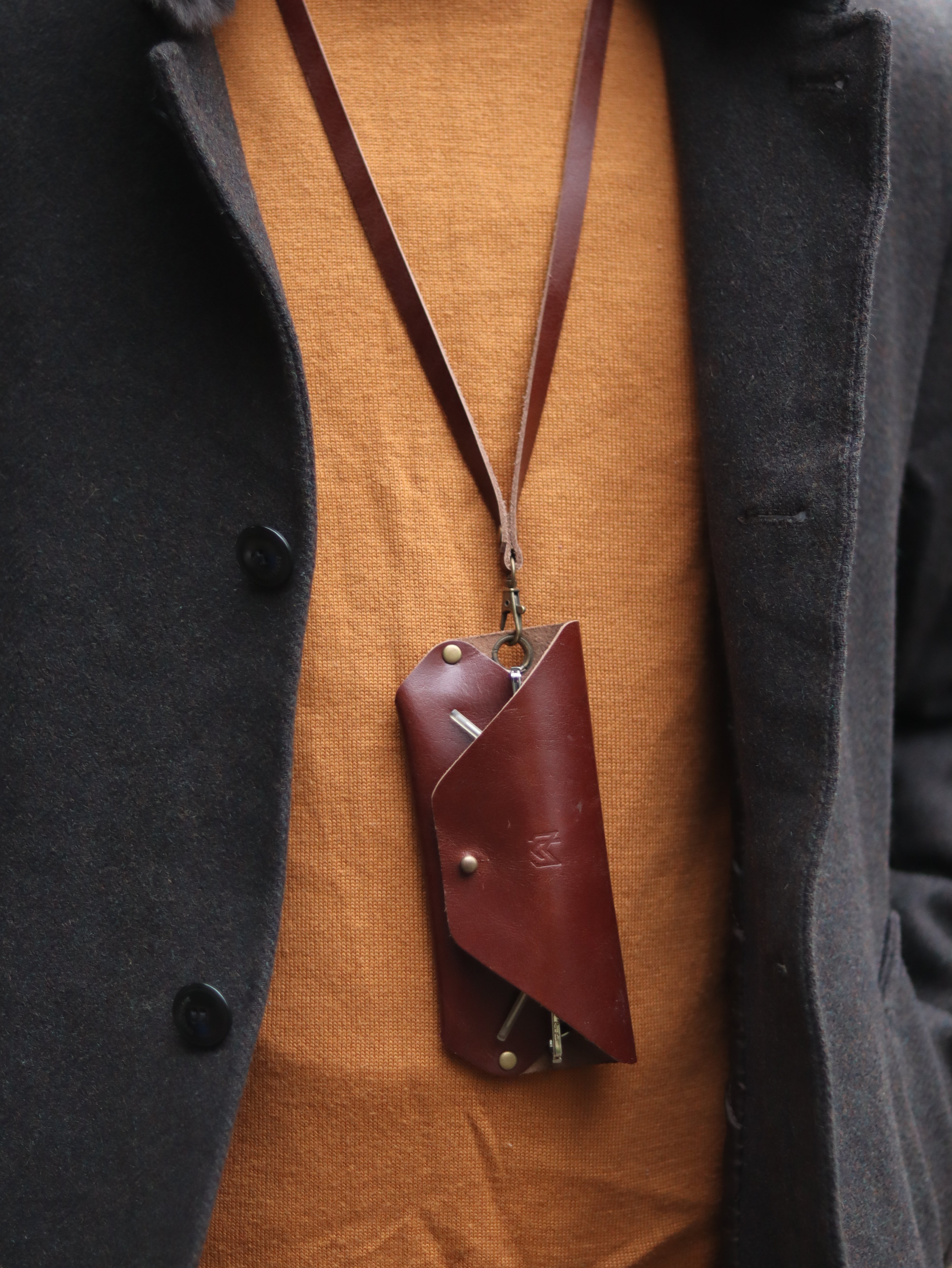 SG-1 SUNGLASSES CASE - WHISKY BROWN LEATHER