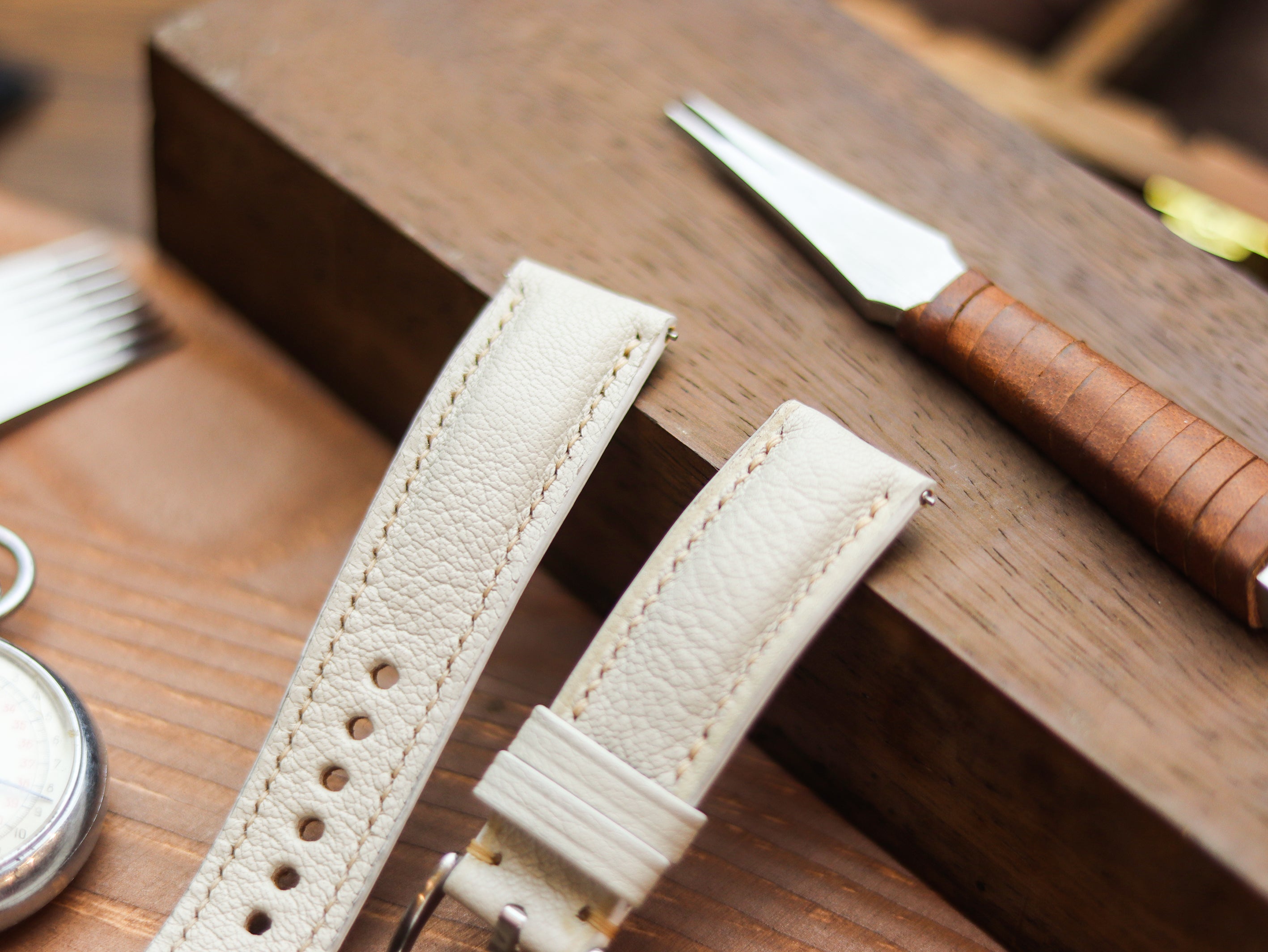FLORAL WHITE CALF LEATHER WATCH STRAPS - PADDED