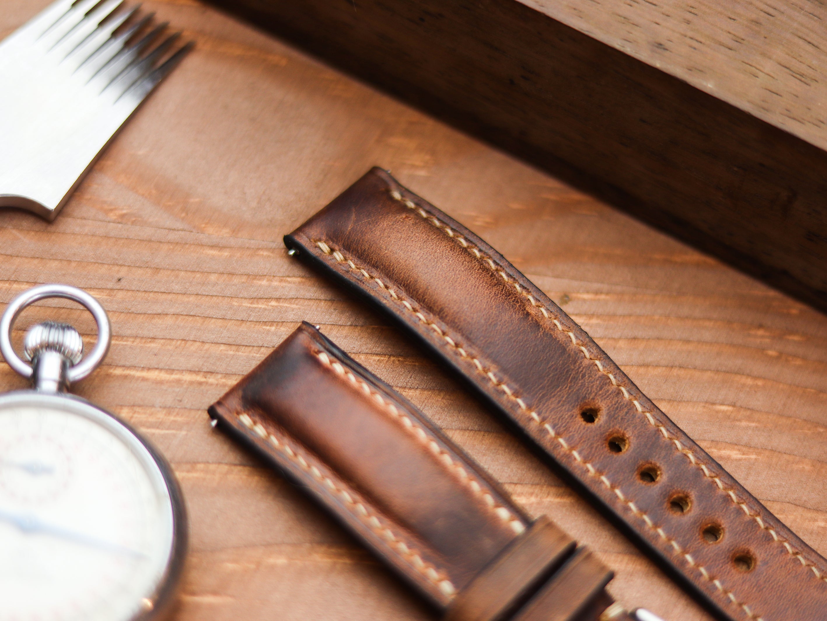 WHISKY BROWN CALF LEATHER WATCH STRAPS - PADDED