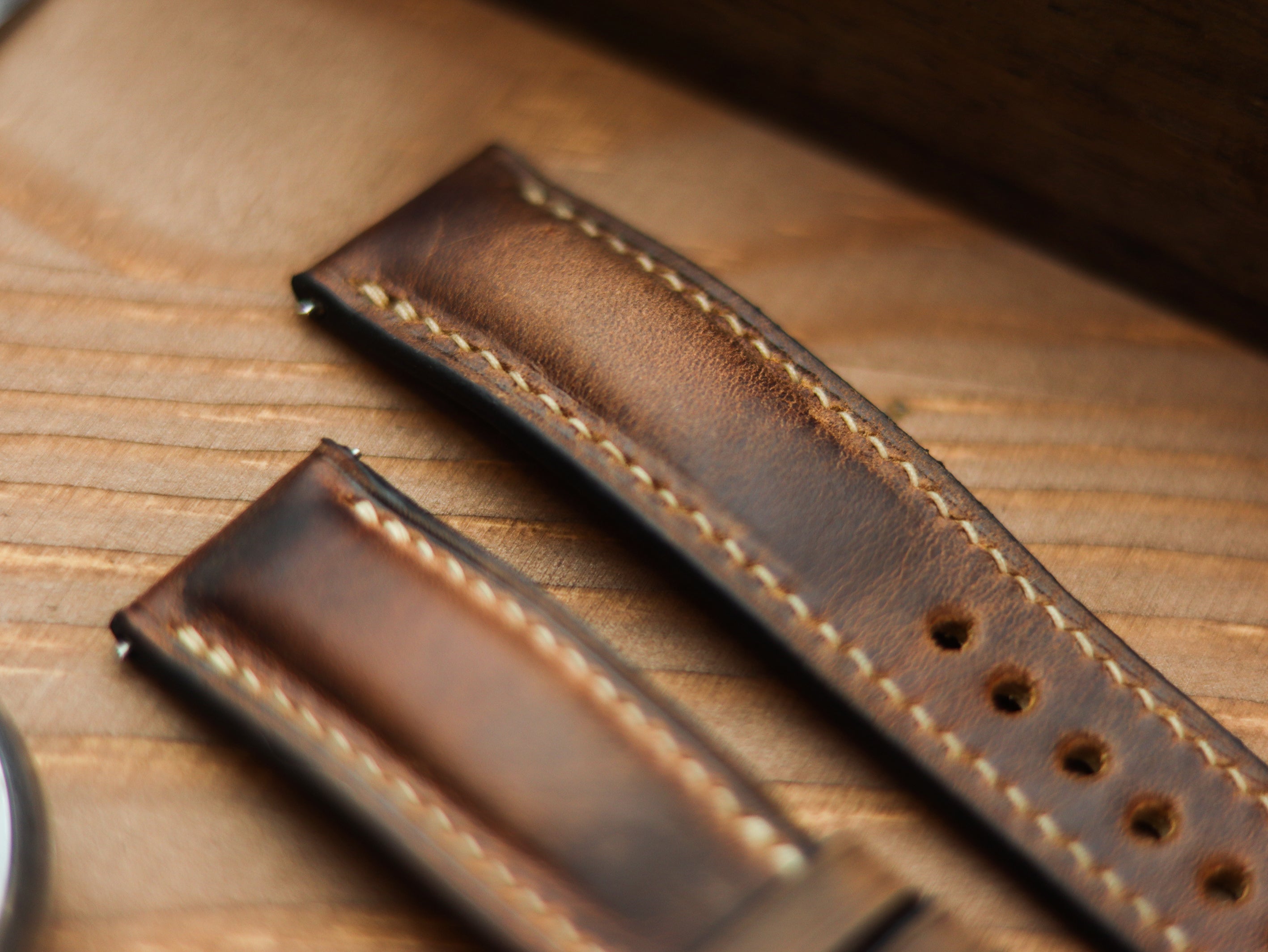 WHISKY BROWN CALF LEATHER WATCH STRAPS - PADDED