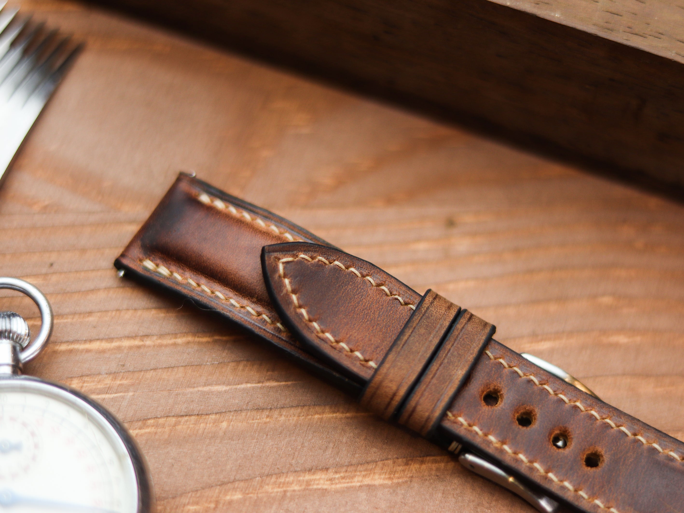 WHISKY BROWN CALF LEATHER WATCH STRAPS - PADDED
