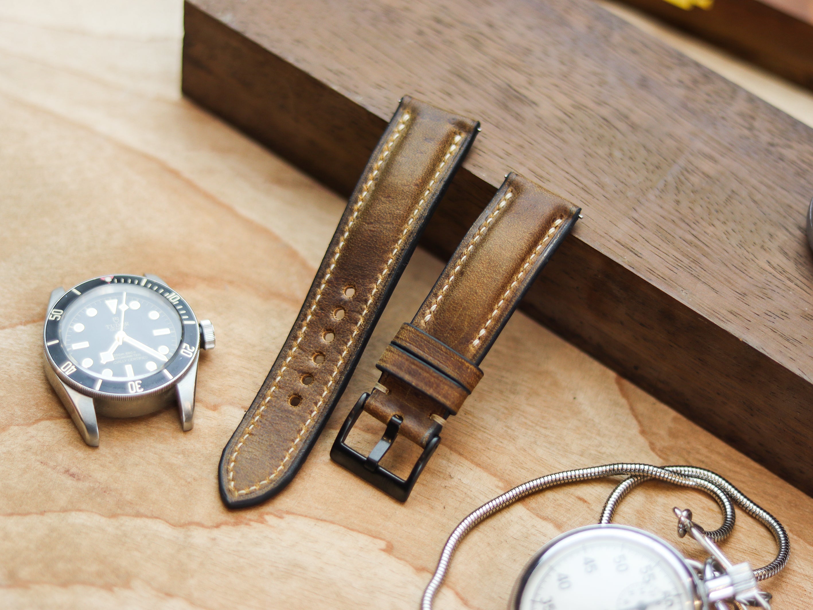 RUSSET BROWN CALF LEATHER WATCH STRAPS - PADDED