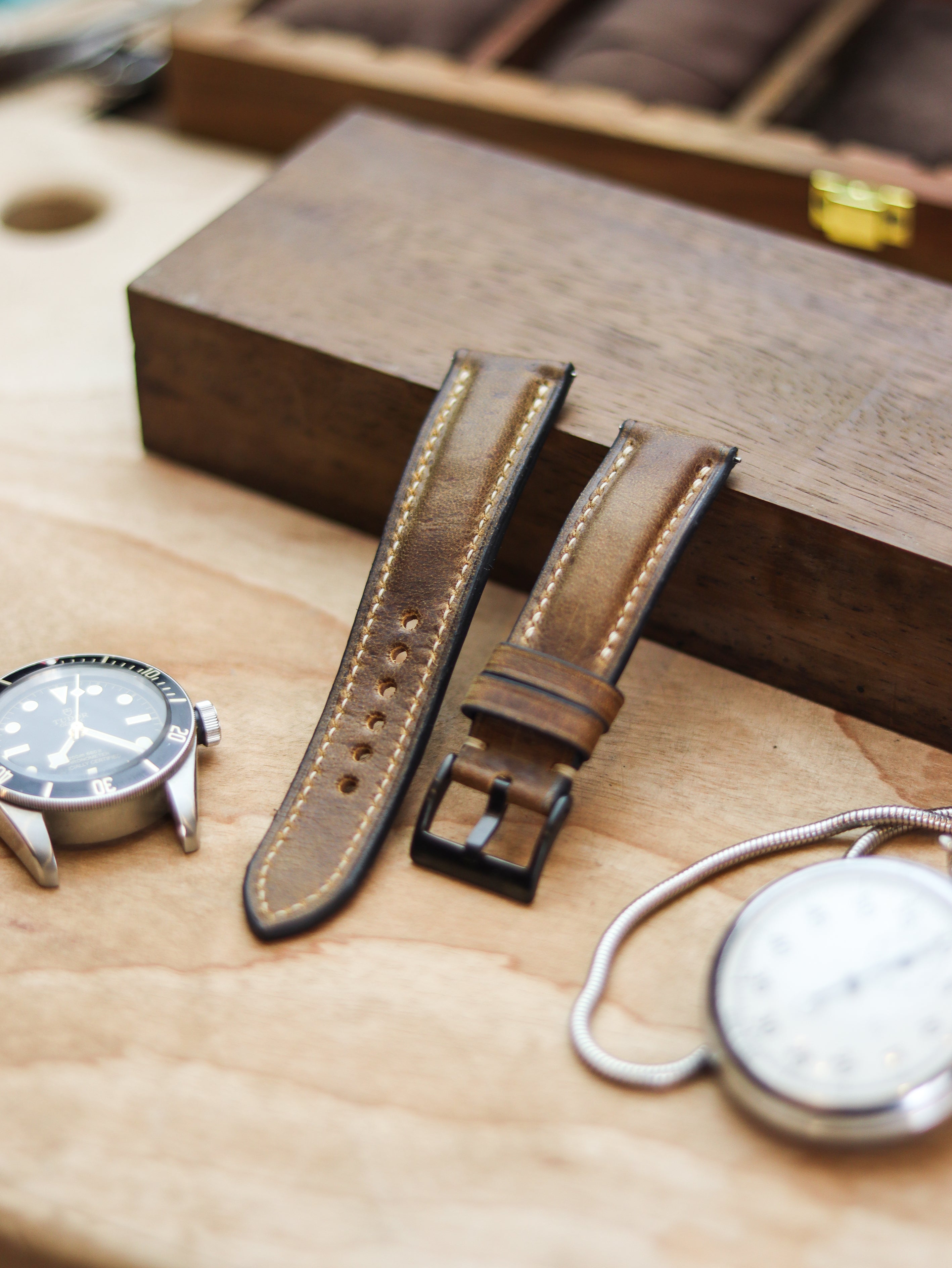RUSSET BROWN CALF LEATHER WATCH STRAPS - PADDED