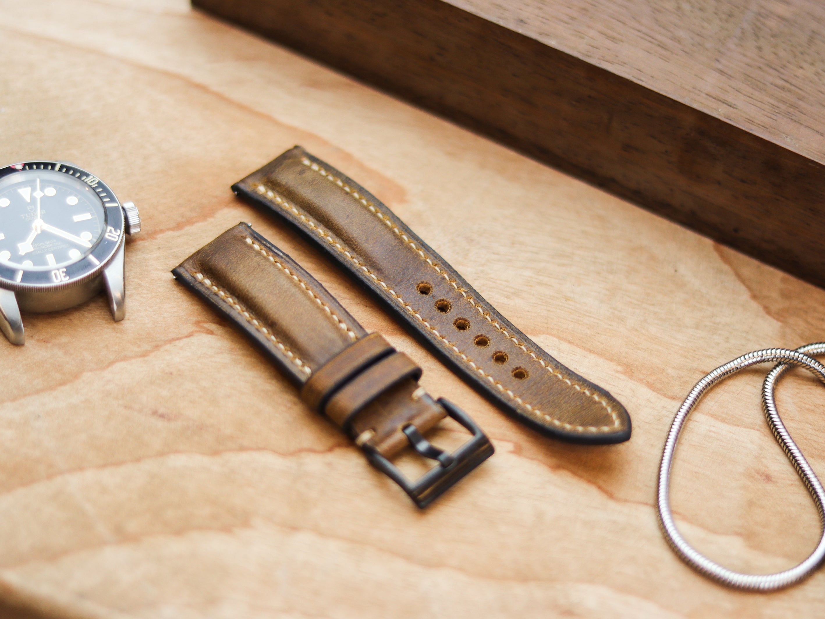 RUSSET BROWN CALF LEATHER WATCH STRAPS - PADDED