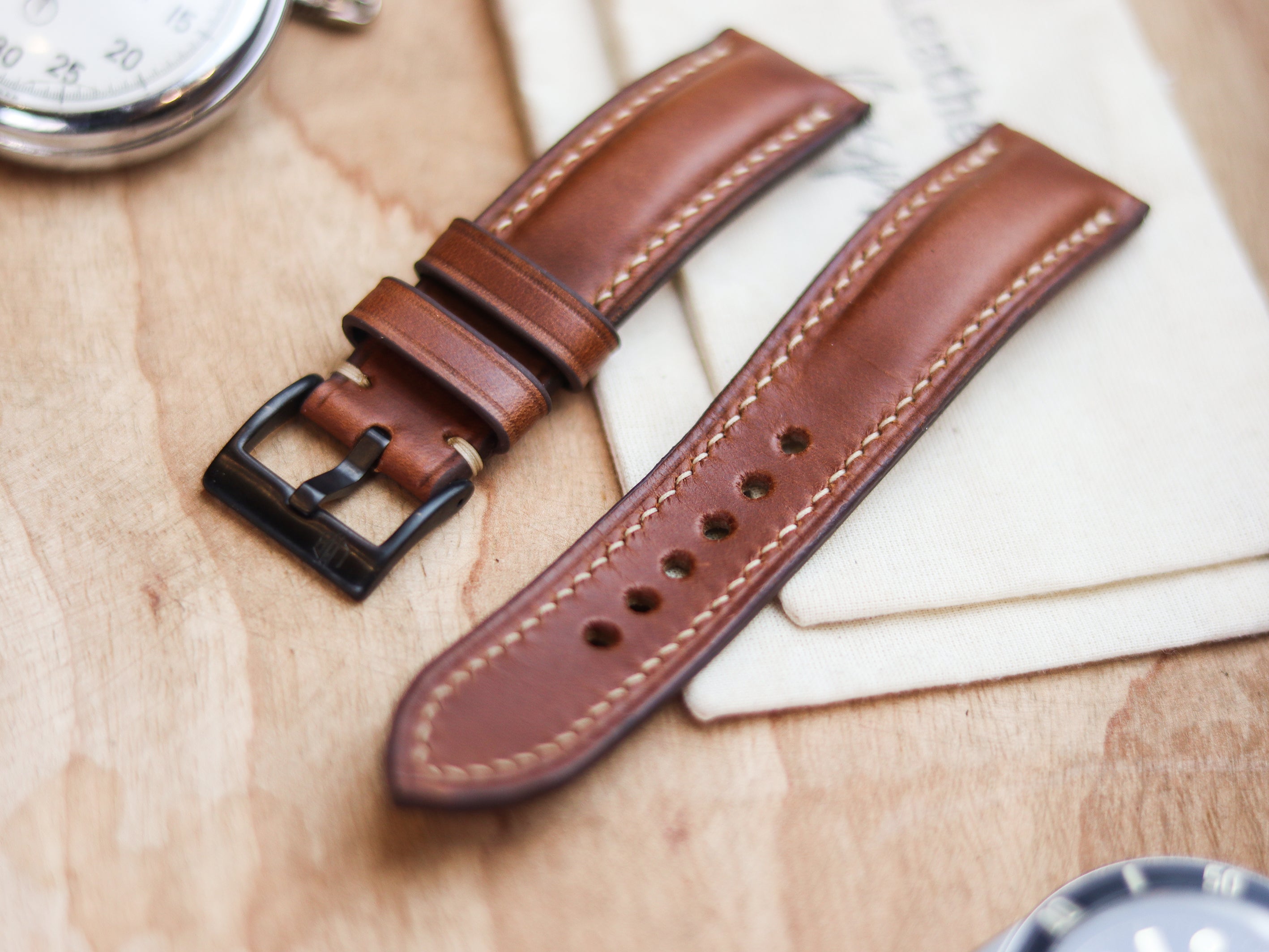 GINGERBREAD BROWN CALF LEATHER WATCH STRAPS - PADDED