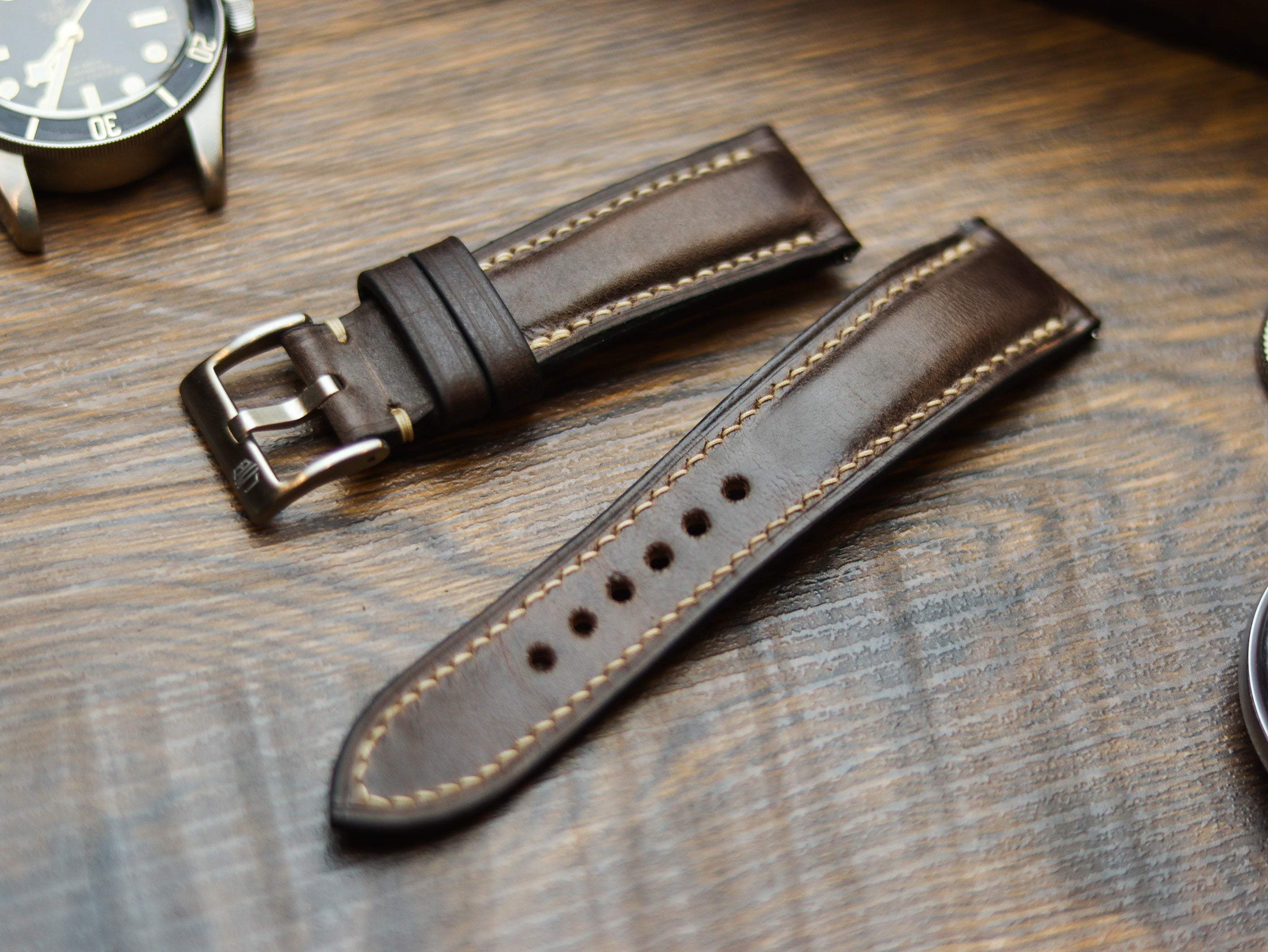 WALNUT BROWN CALF LEATHER WATCH STRAPS - PADDED