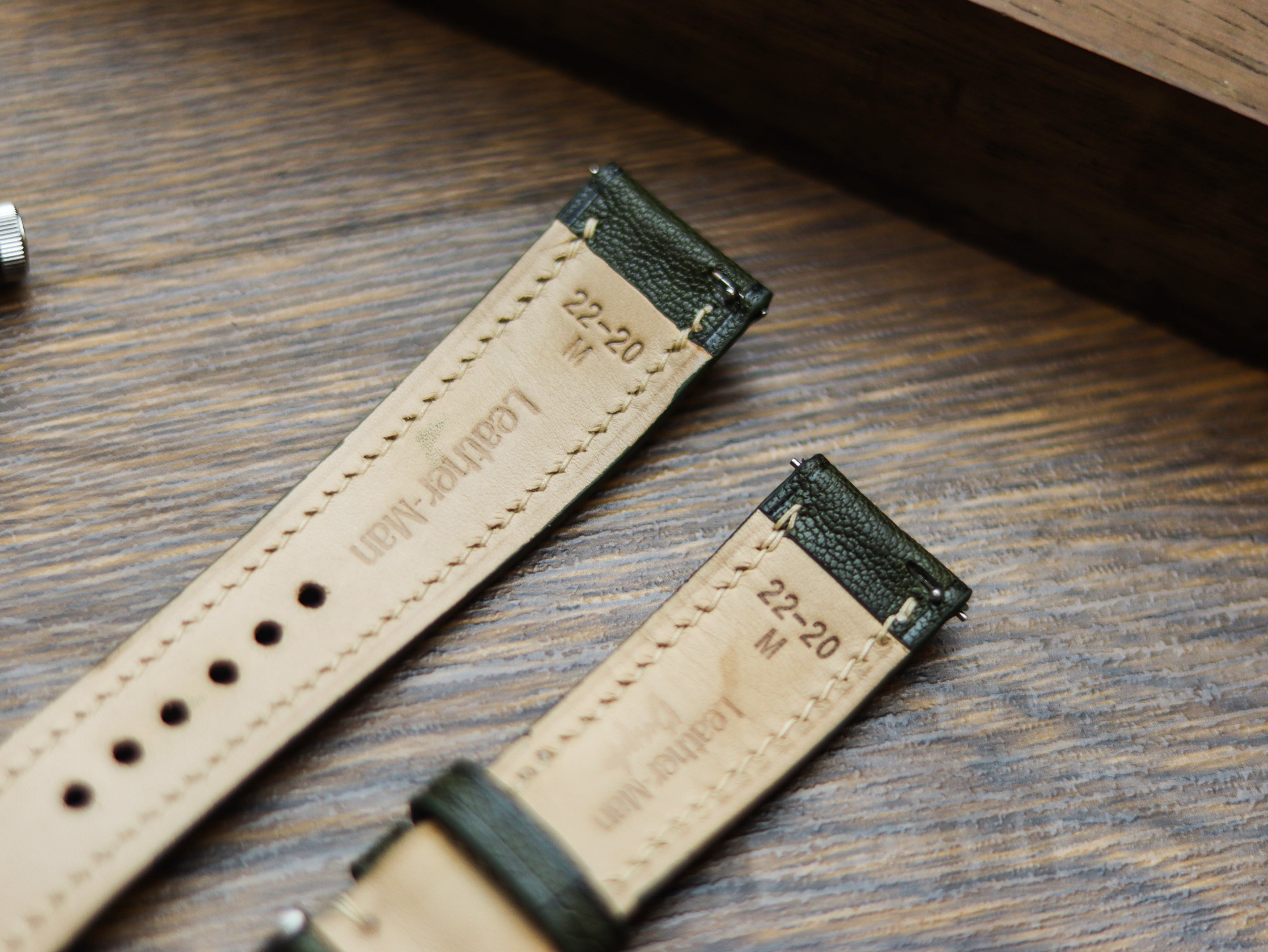 JUNIPER GREEN CALF LEATHER WATCH STRAPS - PADDED