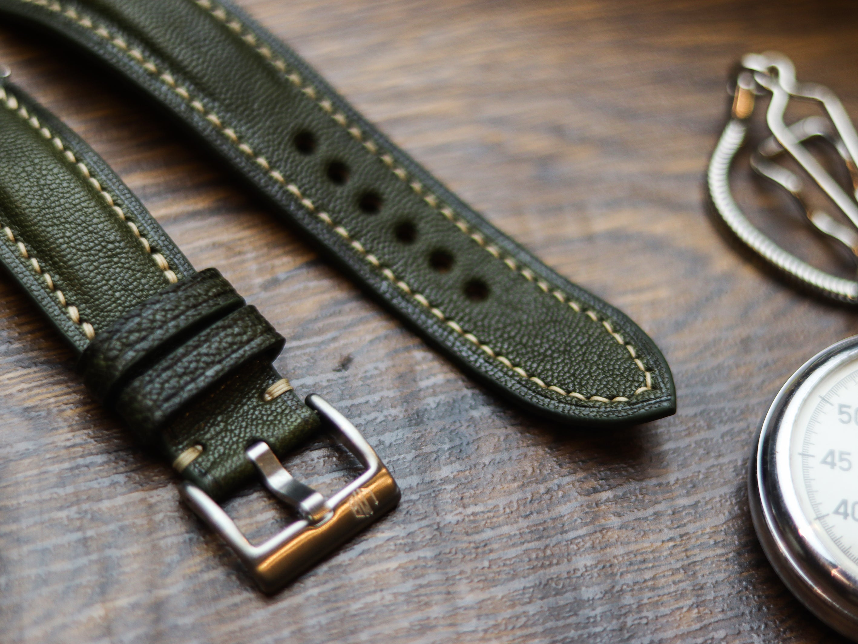 JUNIPER GREEN CALF LEATHER WATCH STRAPS - PADDED