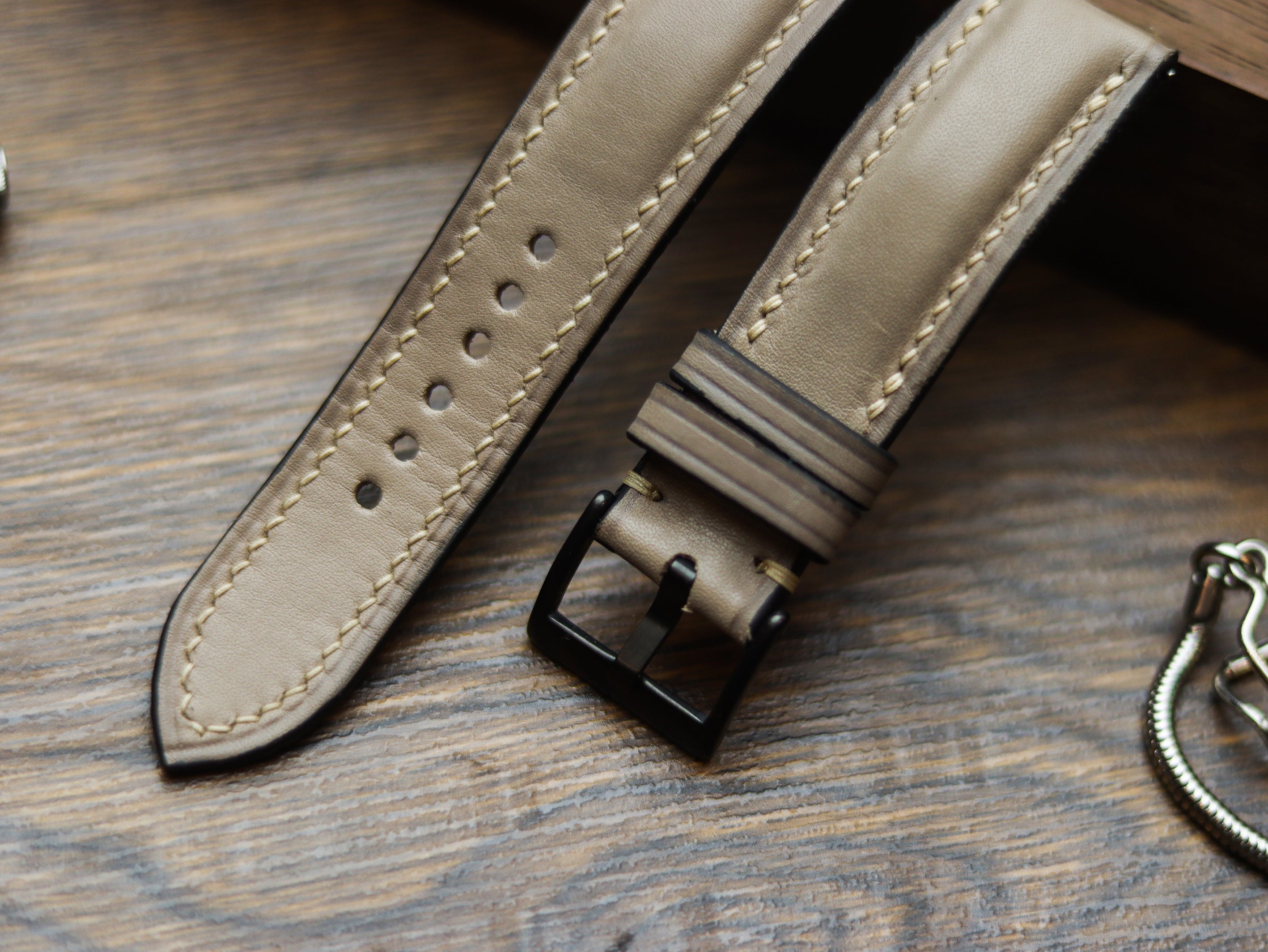 BONE GRAY CALF LEATHER WATCH STRAPS - PADDED