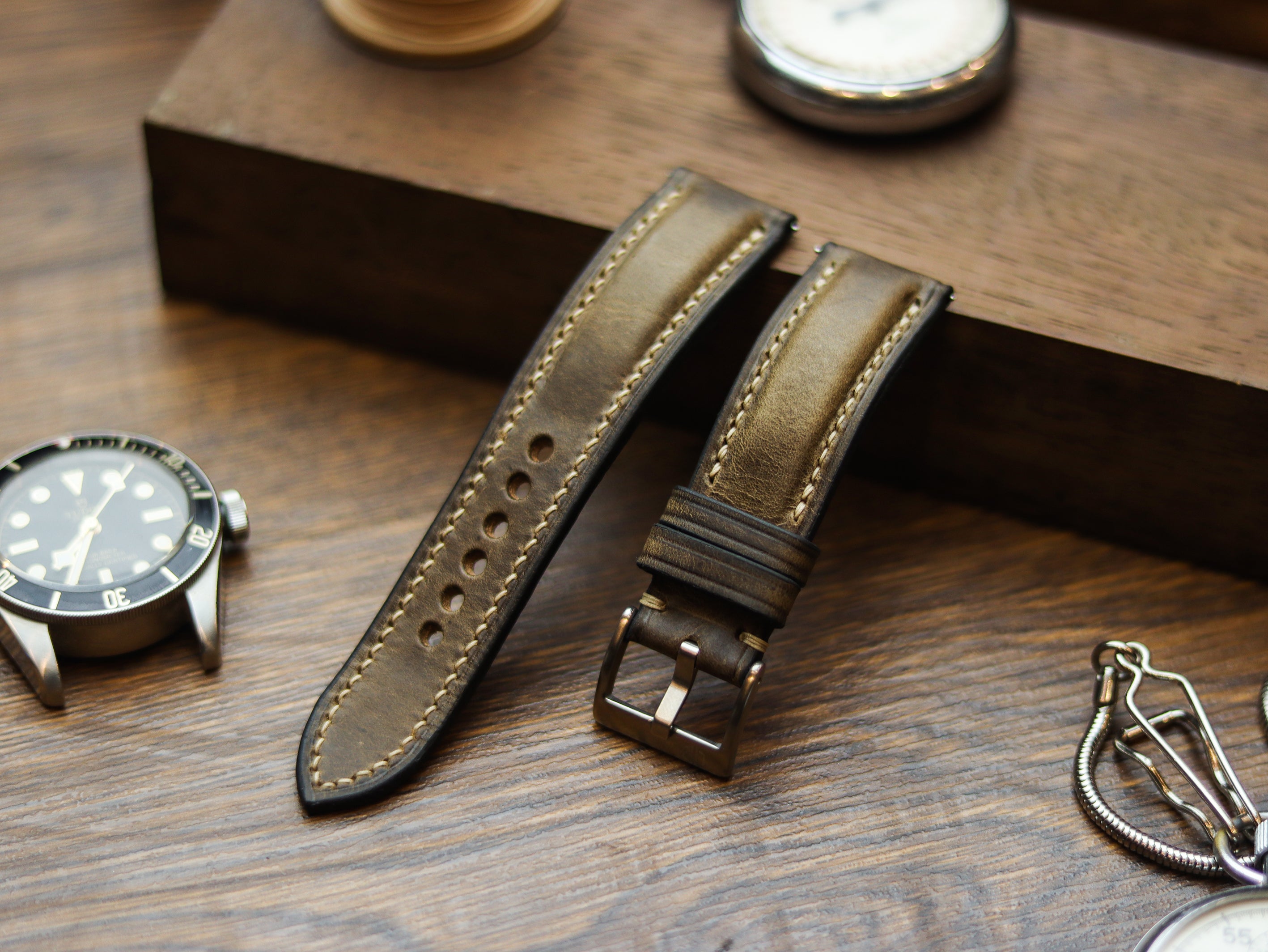 COFFEE BROWN CALF LEATHER WATCH STRAPS - PADDED