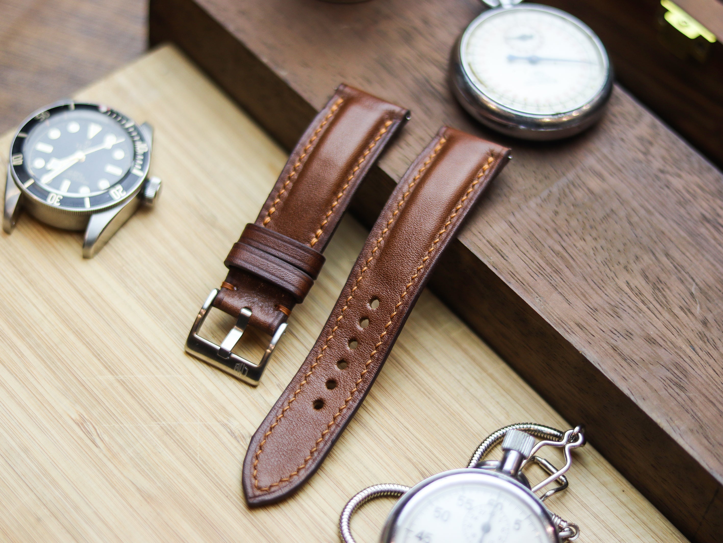 CINNAMON BROWN CALF LEATHER WATCH STRAPS - PADDED