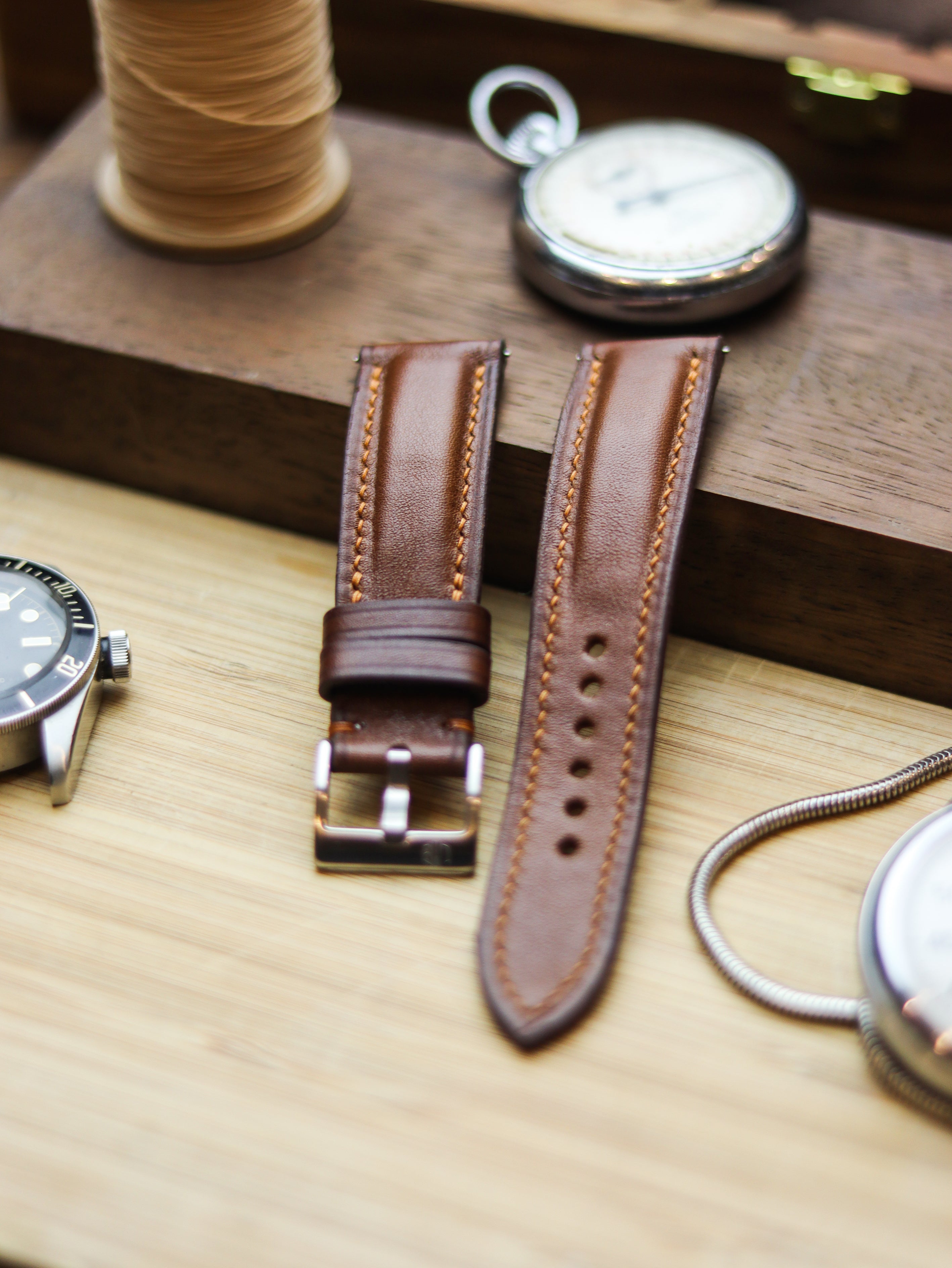 CINNAMON BROWN CALF LEATHER WATCH STRAPS - PADDED