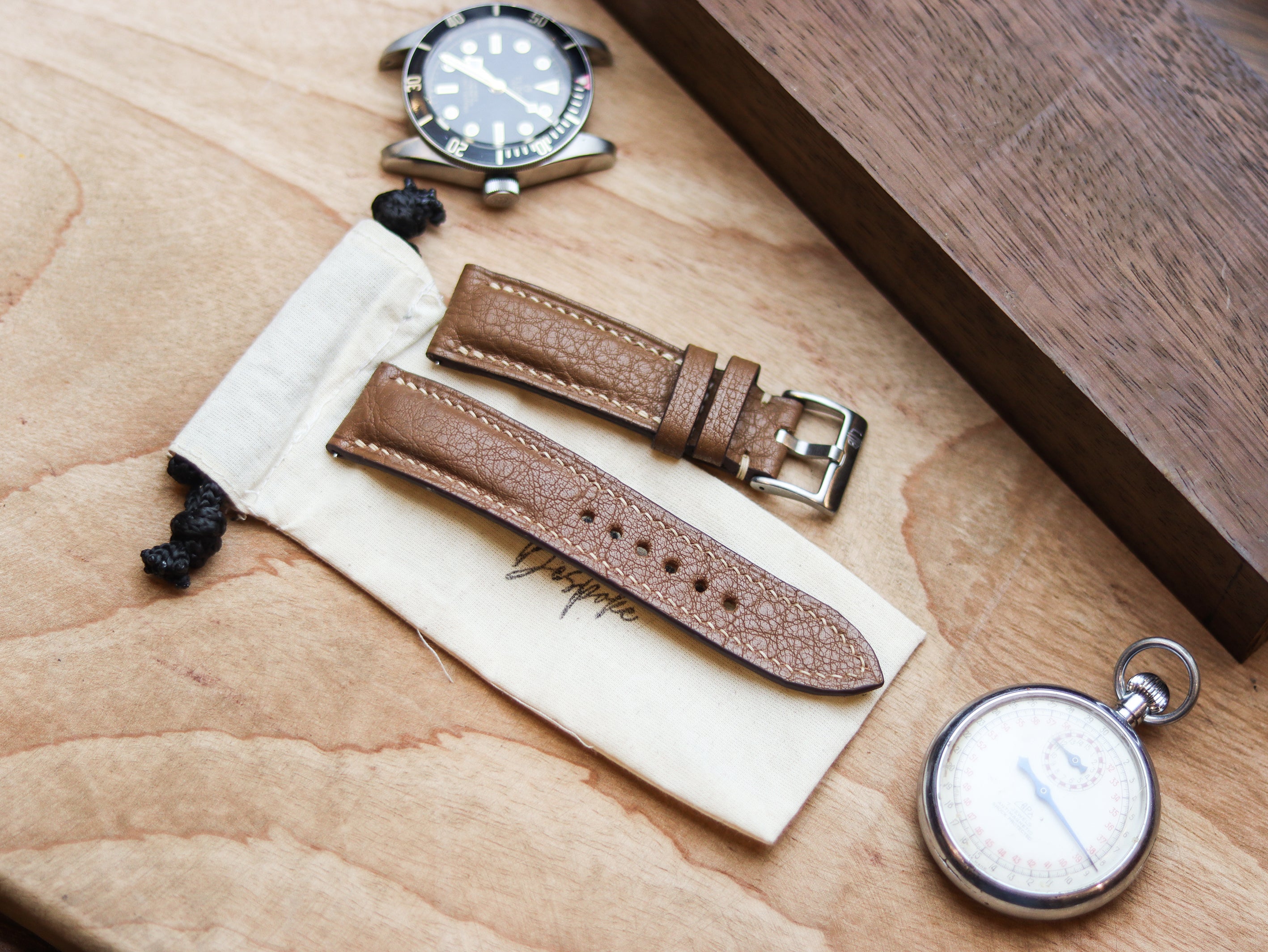 DESERT BROWN CALF LEATHER WATCH STRAPS - PADDED