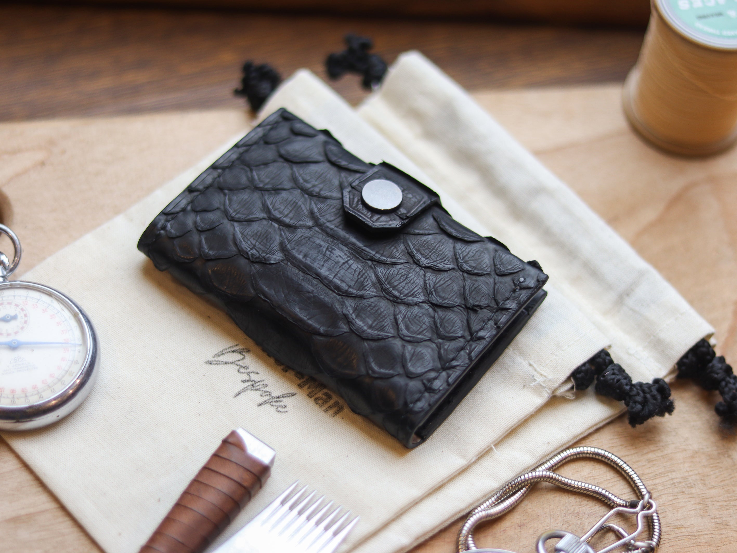 FRANKENSTINE - RAVEN BLACK PYTHON SKIN