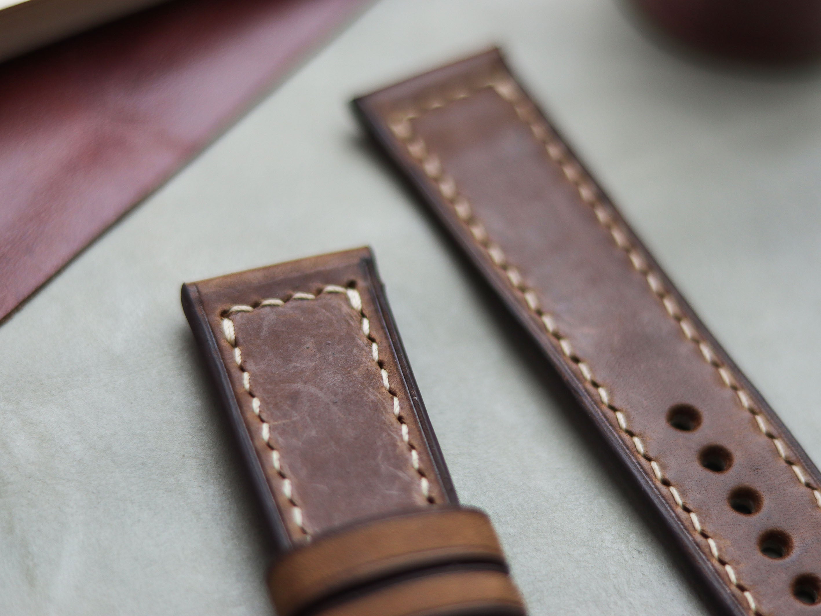 RUSTY BROWN HAND-CRAFTED WATCH STRAPS - BOX STITCHED