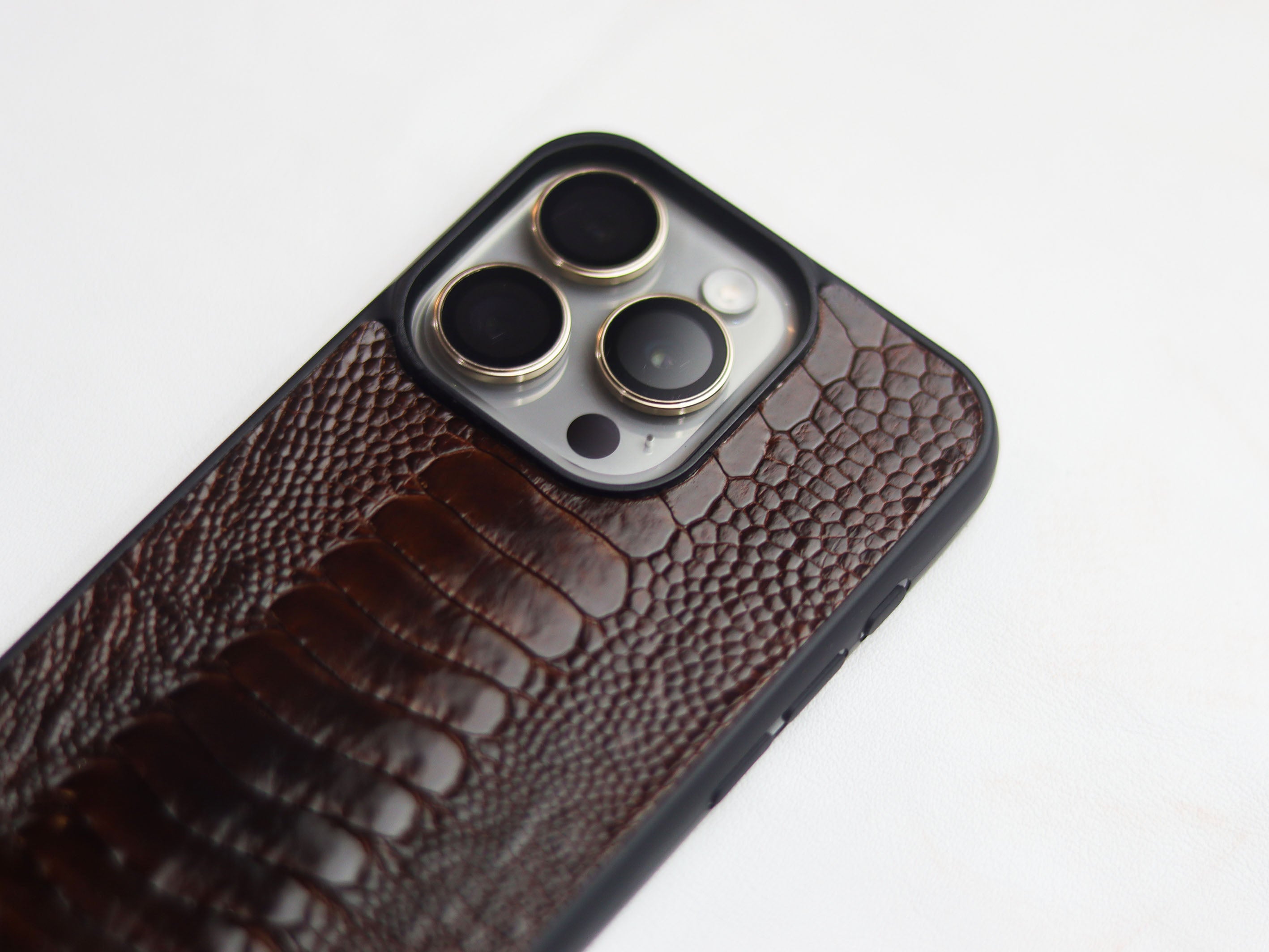 PECAN BROWN OSTRICH LEG SKIN PHONE CASE