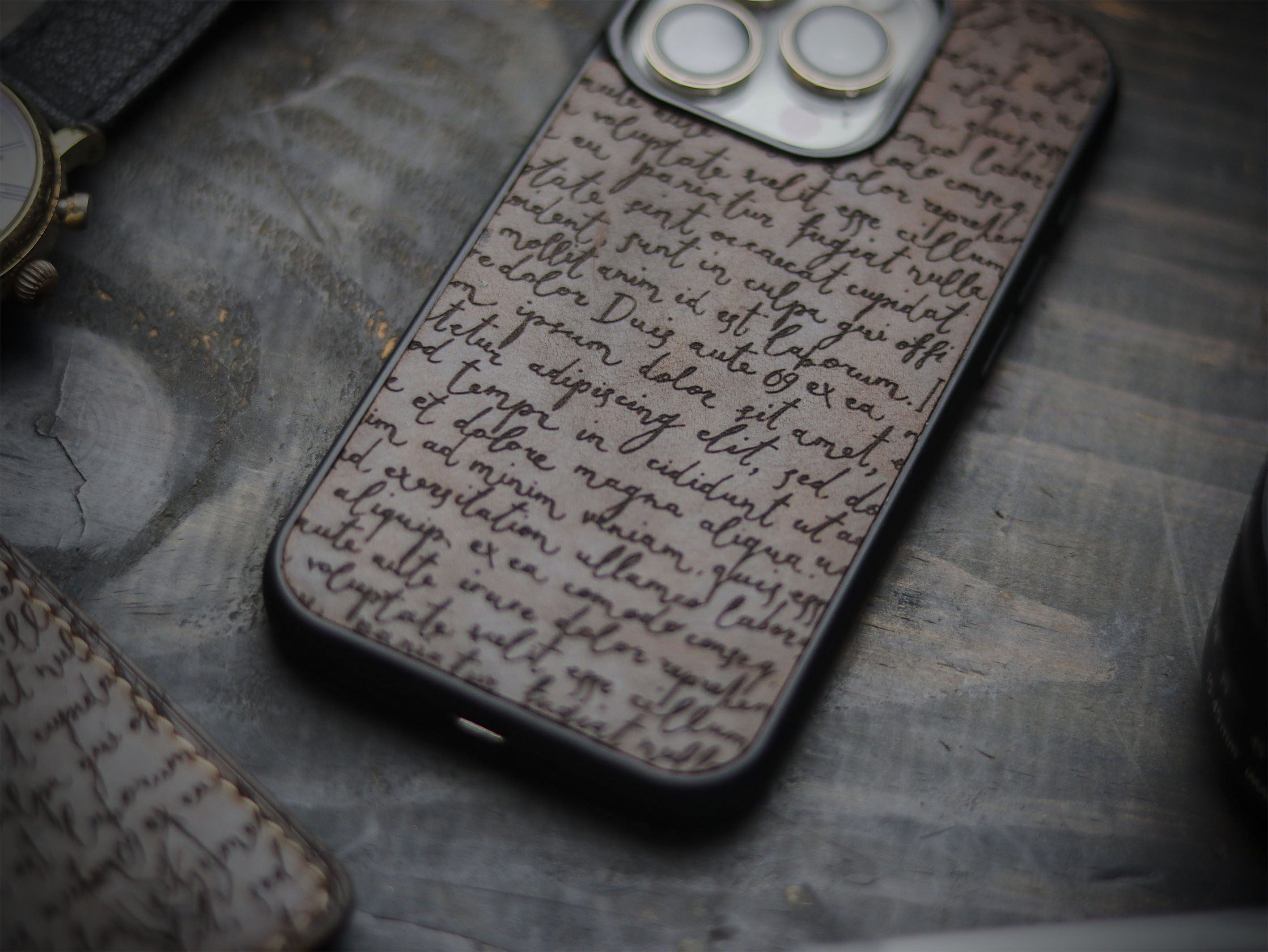 E3 ENGRAVED PHONE CASE - WALNUT BROWN