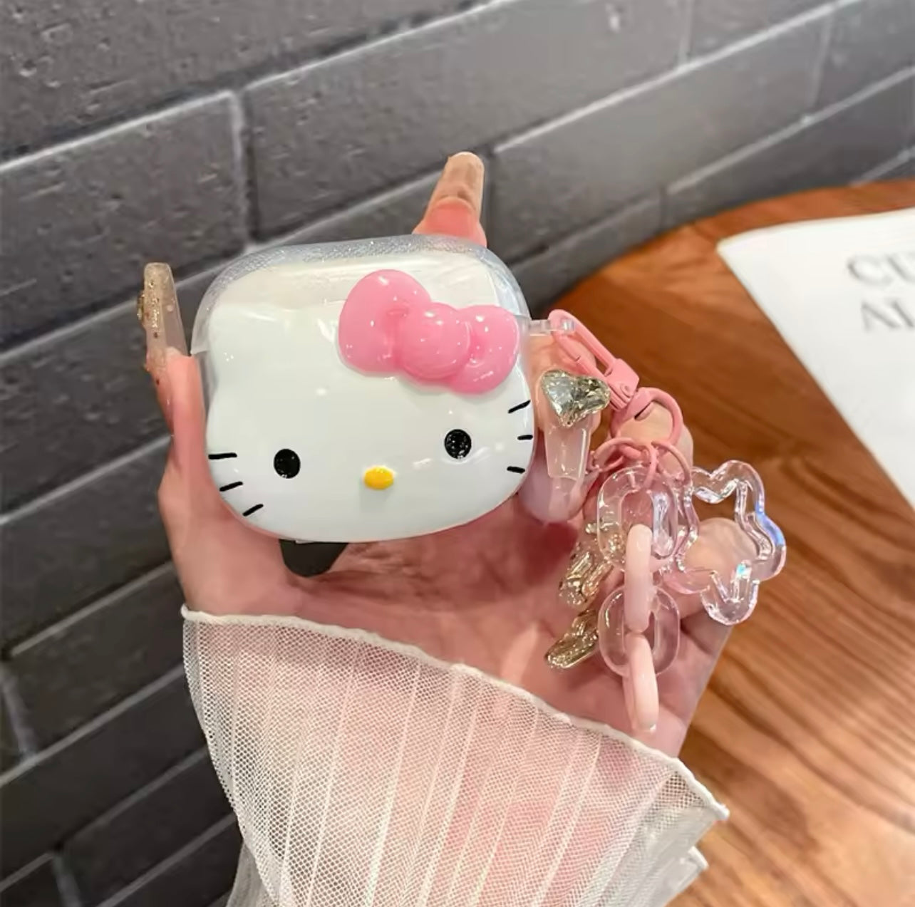 Hello Kitty Airpod Case With Keychain-GRIP grip