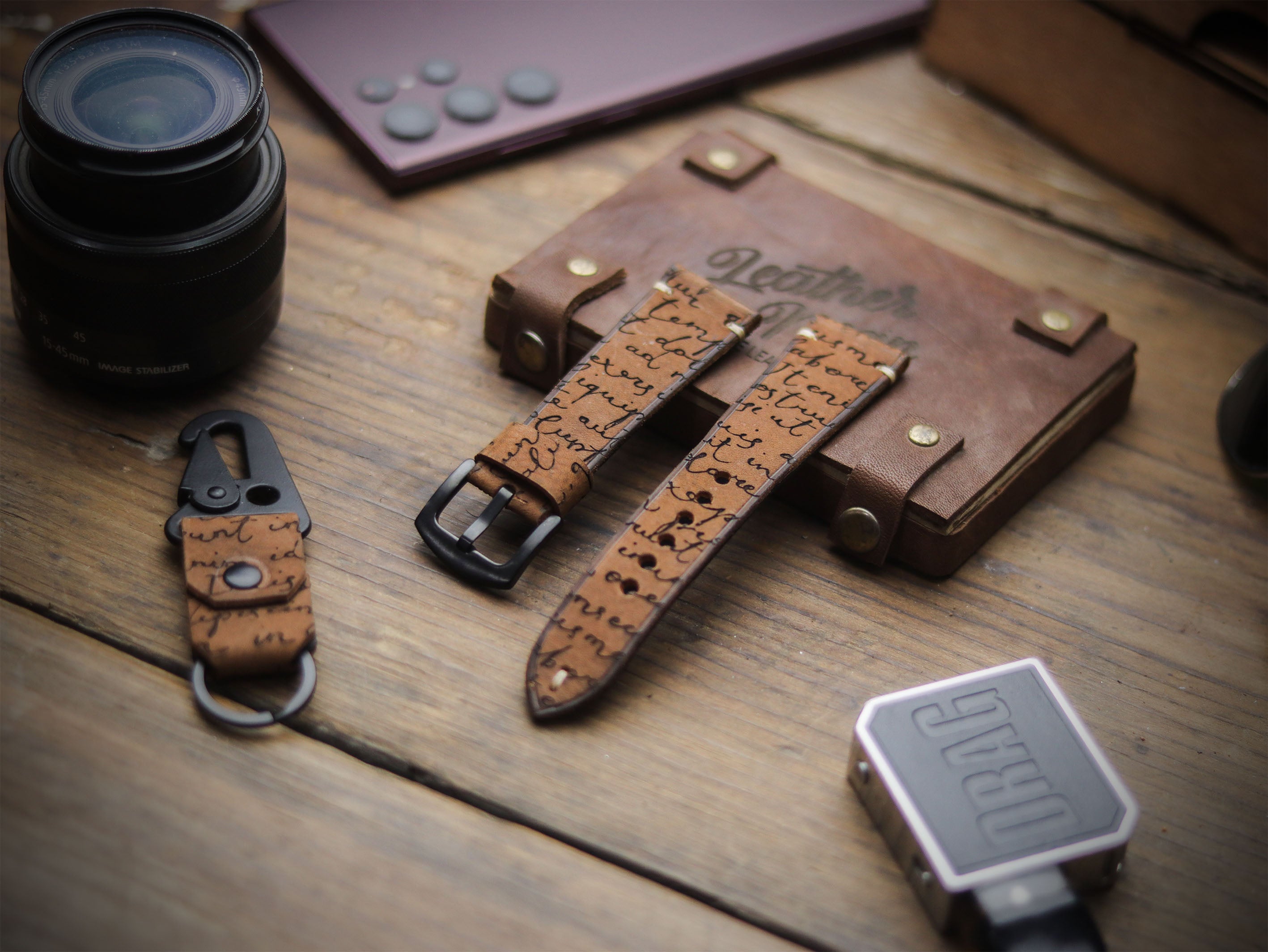 E3 ENGRAVED HAND-CRAFTED QUICK PINS STRAPS - RUSTY BROWN