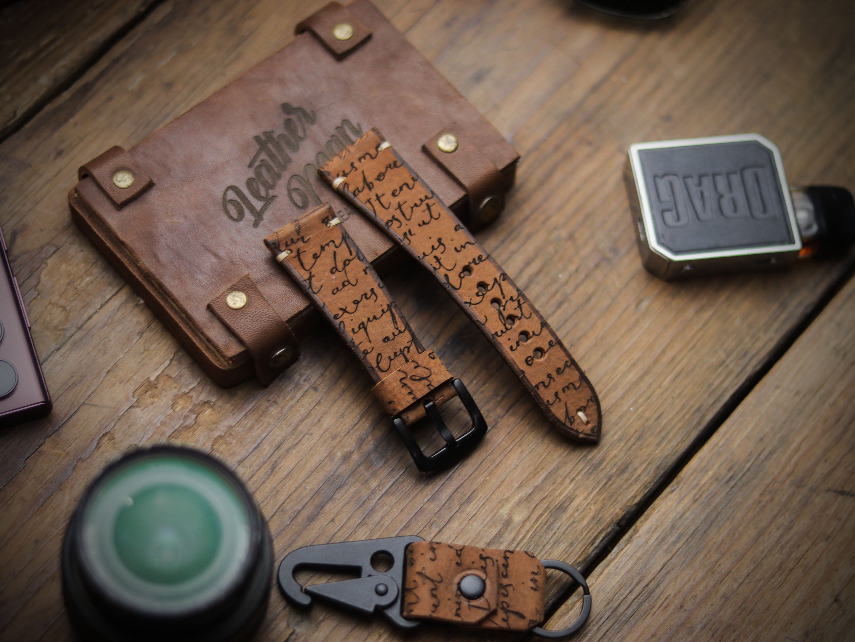 E3 ENGRAVED HAND-CRAFTED QUICK PINS STRAPS - RUSTY BROWN