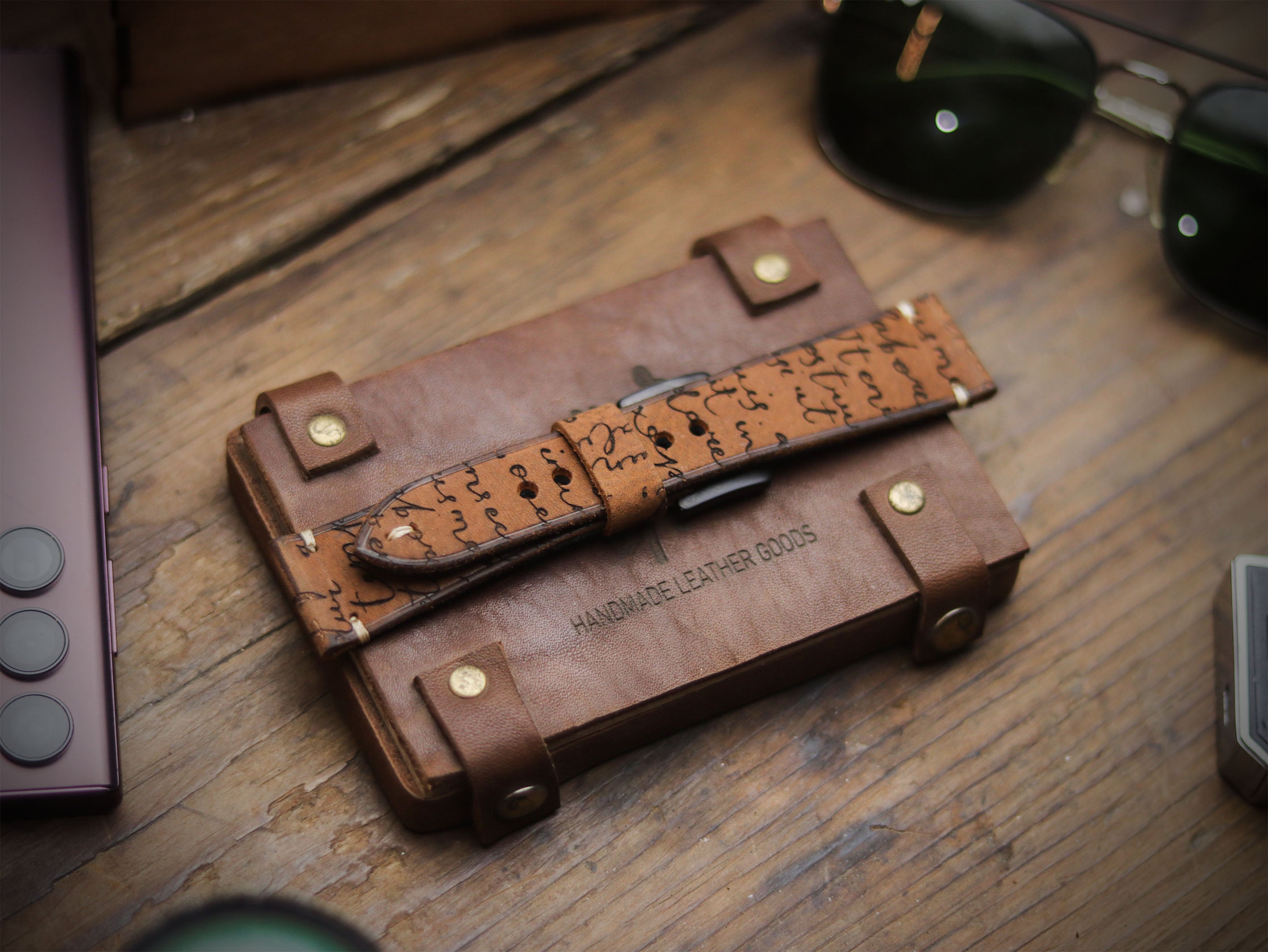 E3 ENGRAVED HAND-CRAFTED QUICK PINS STRAPS - RUSTY BROWN