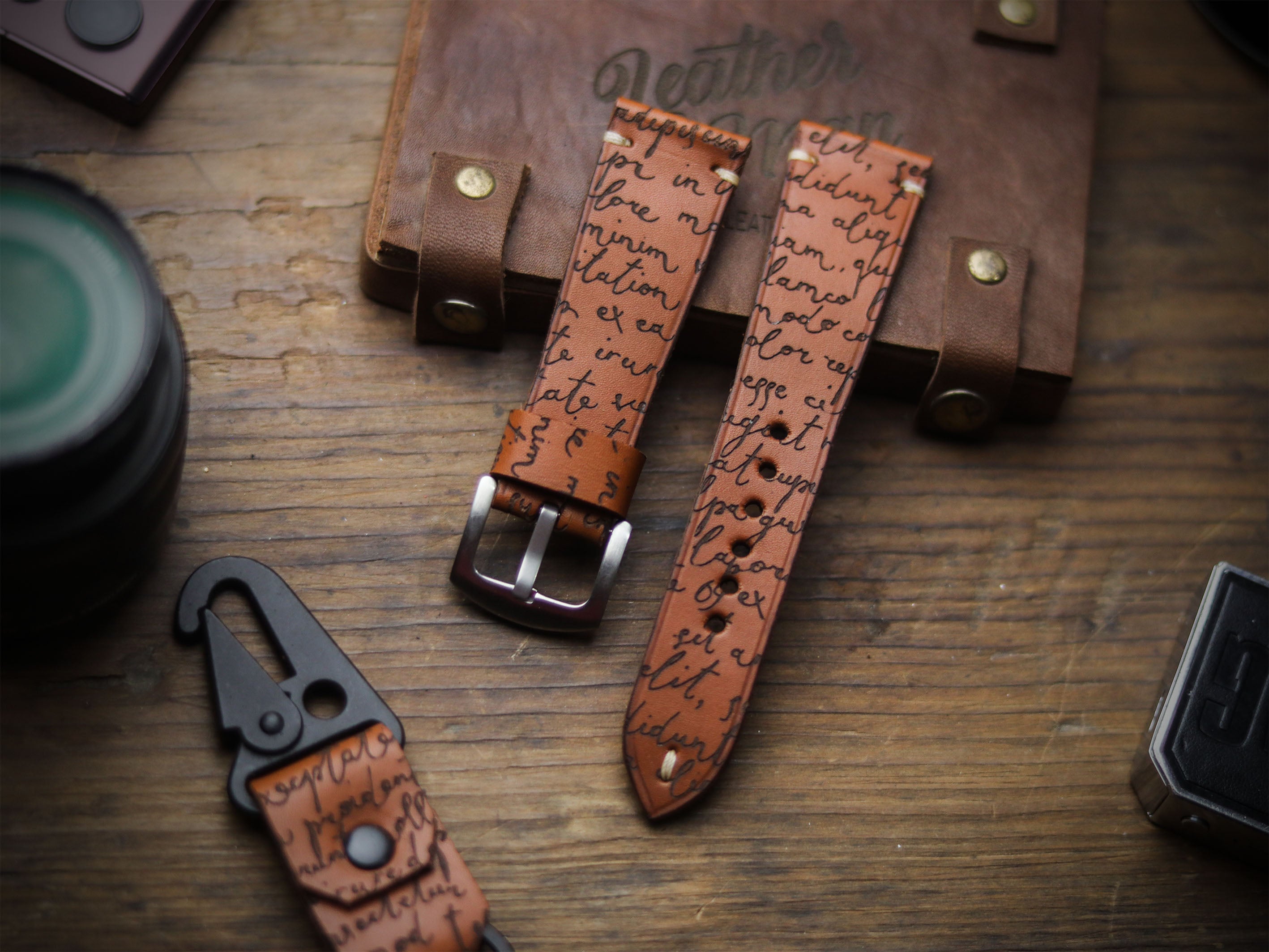 E3 ENGRAVED HAND-CRAFTED QUICK PINS STRAPS - TAN BROWN