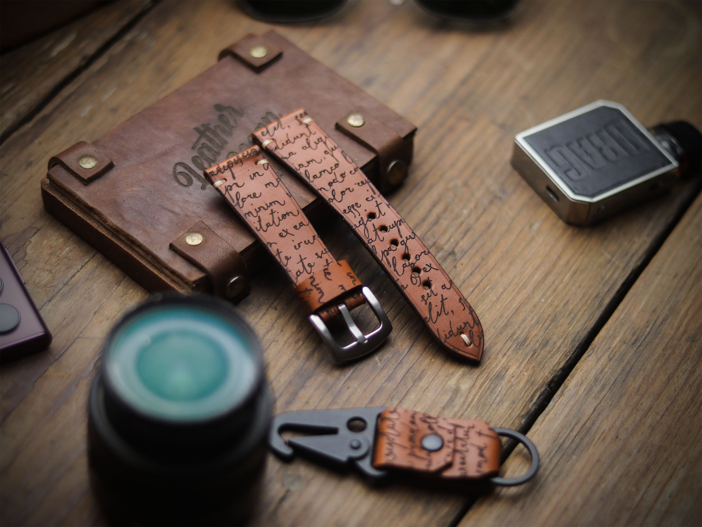 E3 ENGRAVED HAND-CRAFTED QUICK PINS STRAPS - TAN BROWN