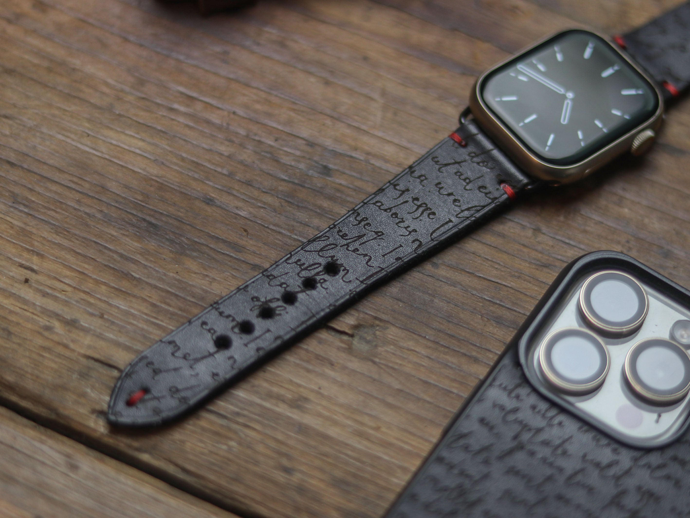 E3 ENGRAVED HAND-CRAFTED APPLE STRAPS - PHANTOM BLACK