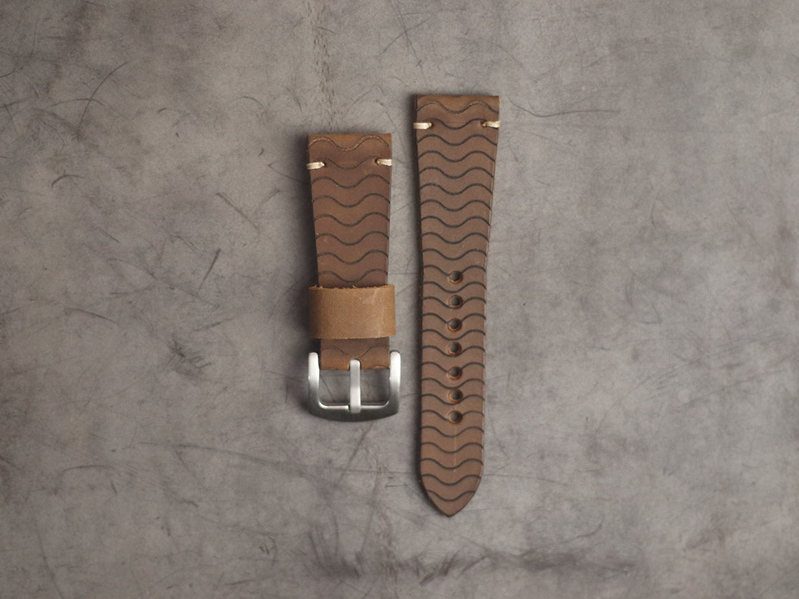 "E2" ENGRAVED STRAPS - RUSTY BROWN