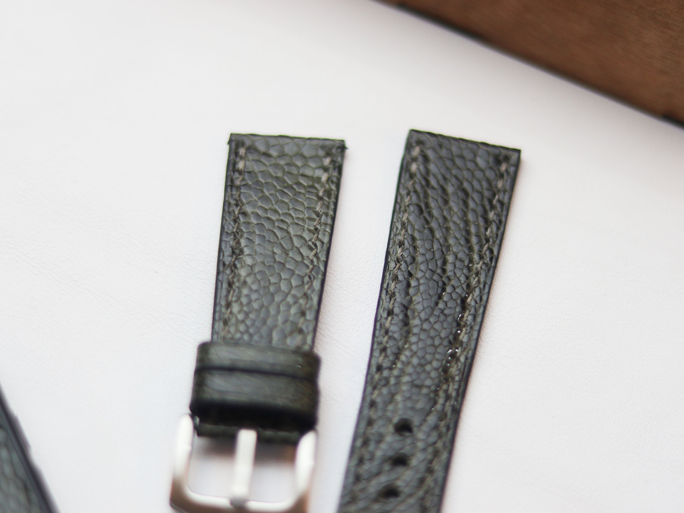 OSTRICH LEG SKIN WATCH STRAPS - GRAPHITE GREY (KNEE SIDE)