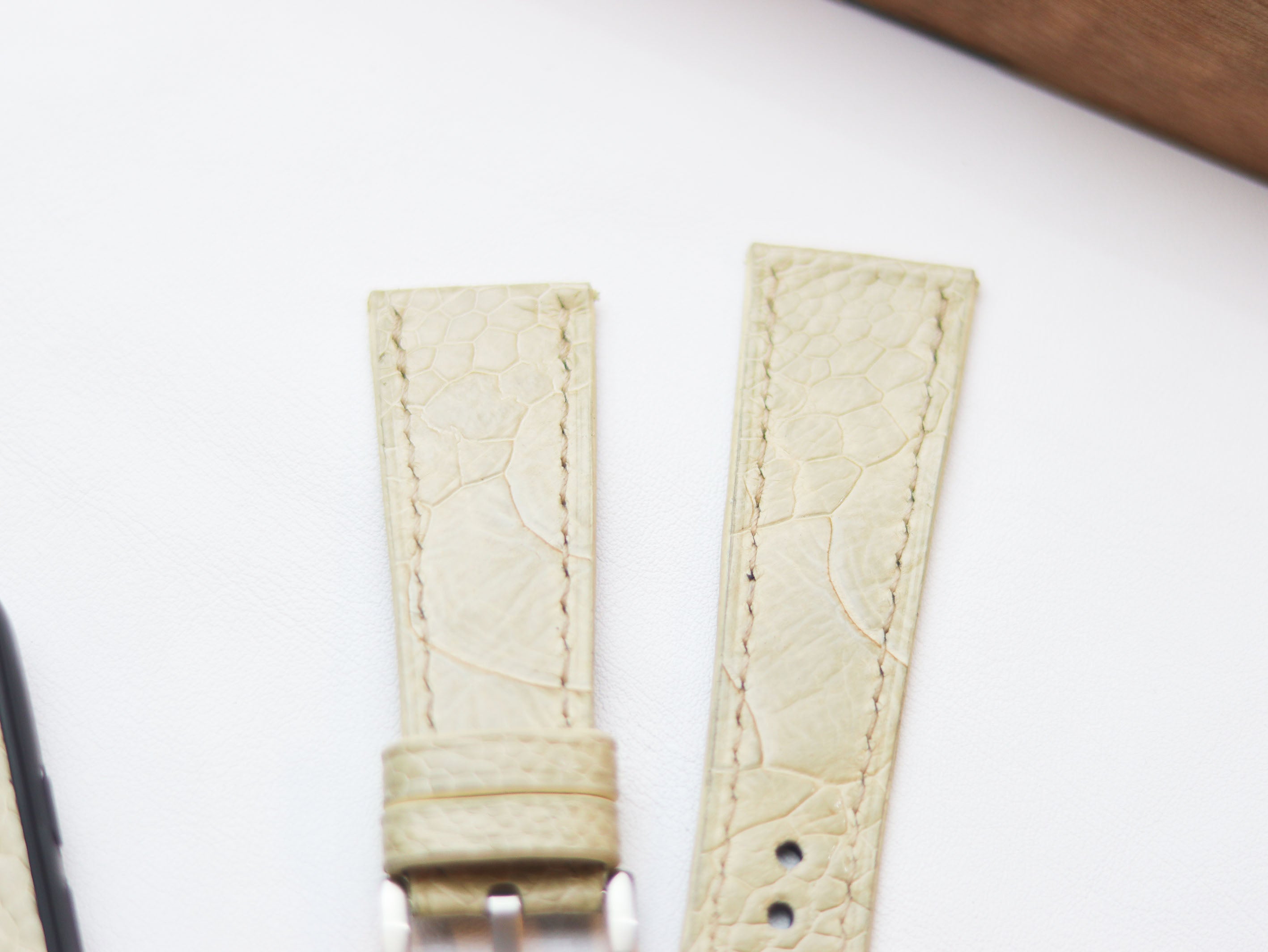 OSTRICH LEG SKIN WATCH STRAPS - PARCHMENT BIEGE