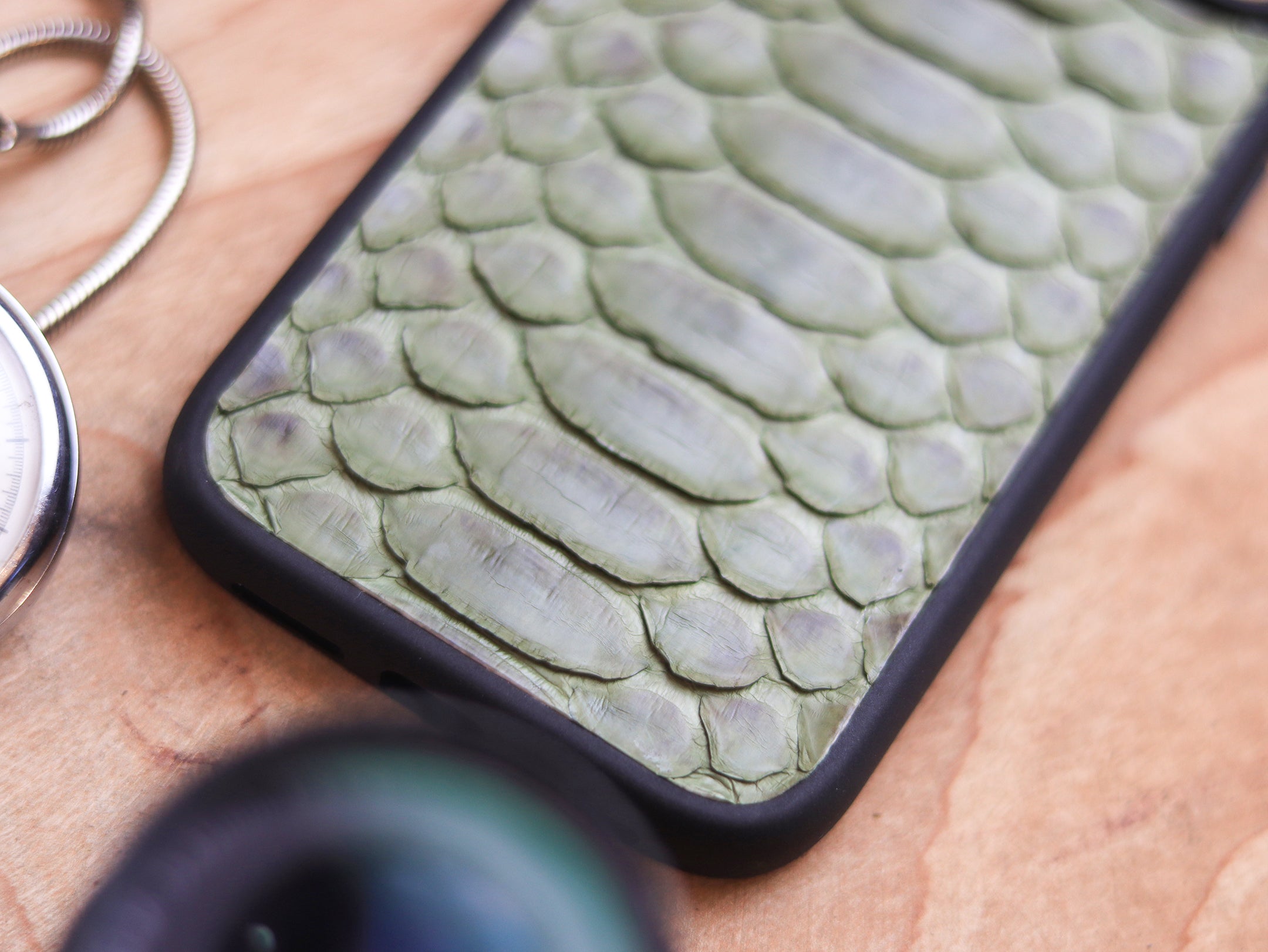 JUNIPER GREEN PYTHON SKIN MAGSAFE CASE