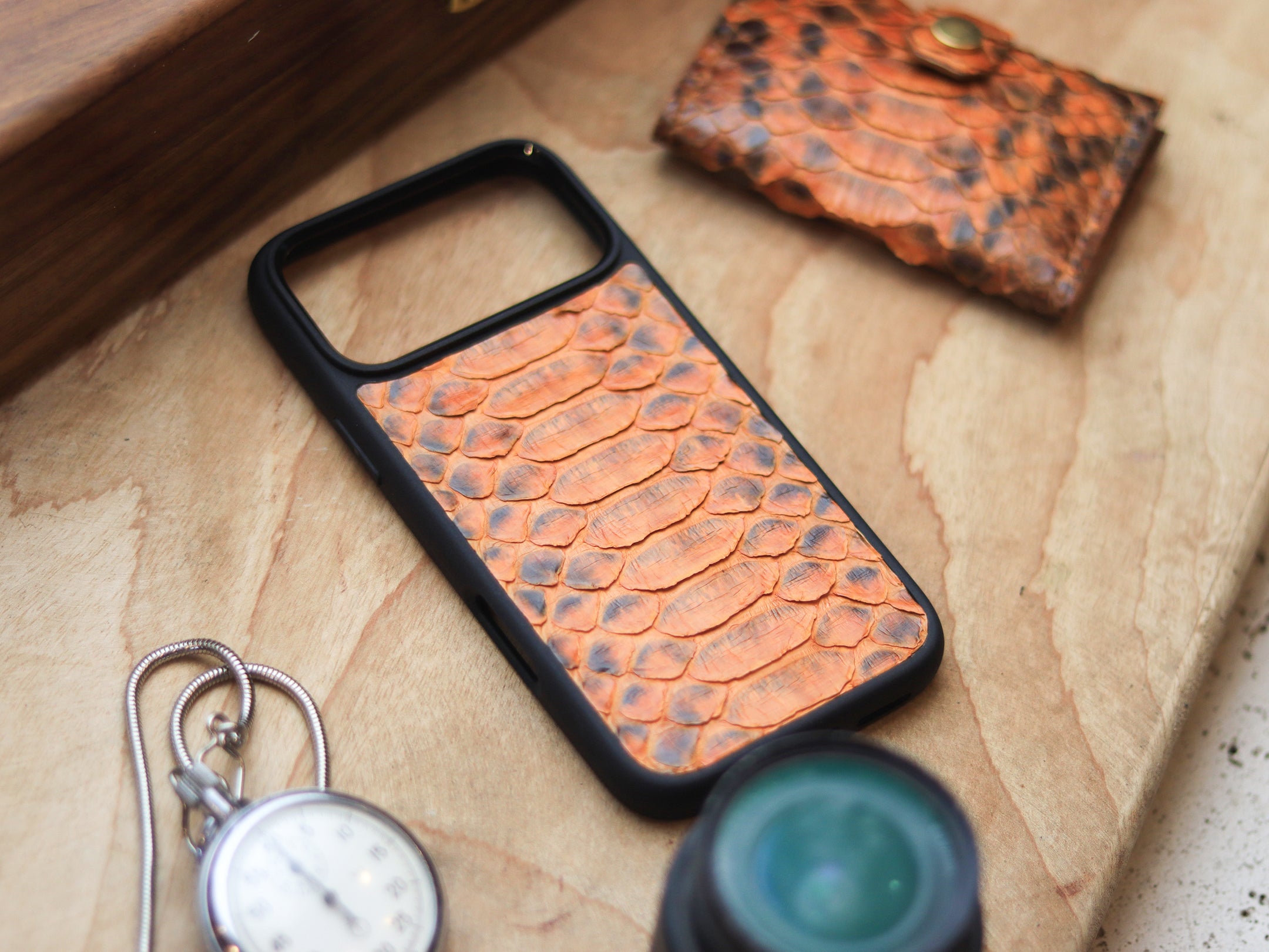 COPPER BROWN PYTHON SKIN MAGSAFE CASE