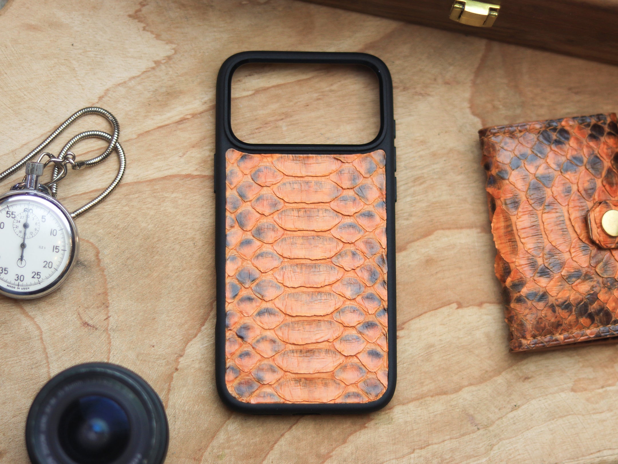 COPPER BROWN PYTHON SKIN MAGSAFE CASE