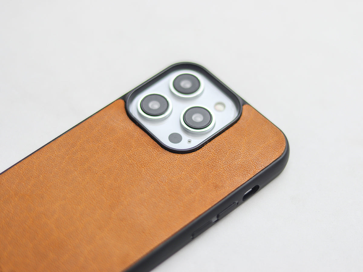 MUSTARD LEATHER CLASSIC PHONE CASE
