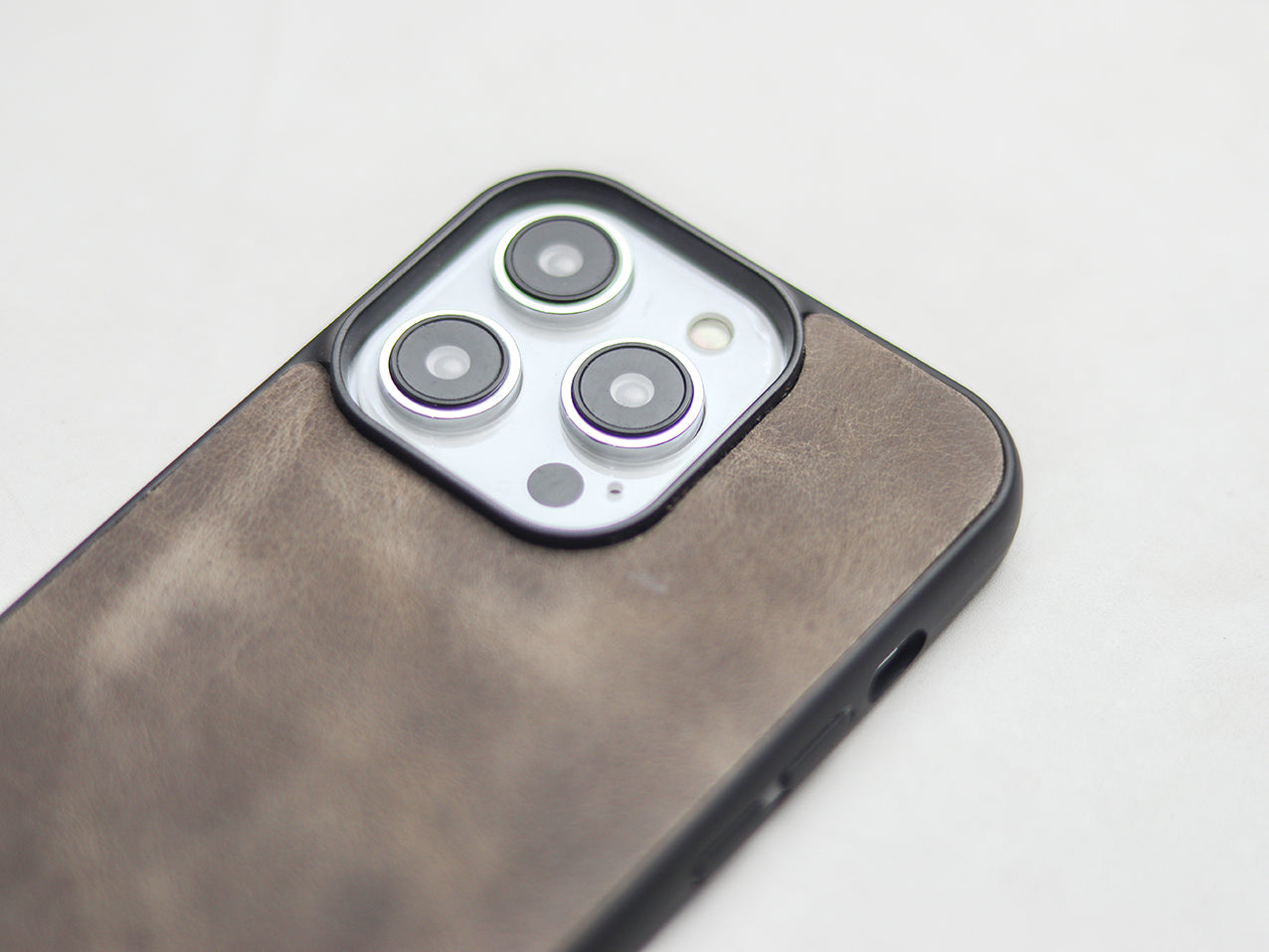 CHARCOAL GREY LEATHER CLASSIC PHONE CASE