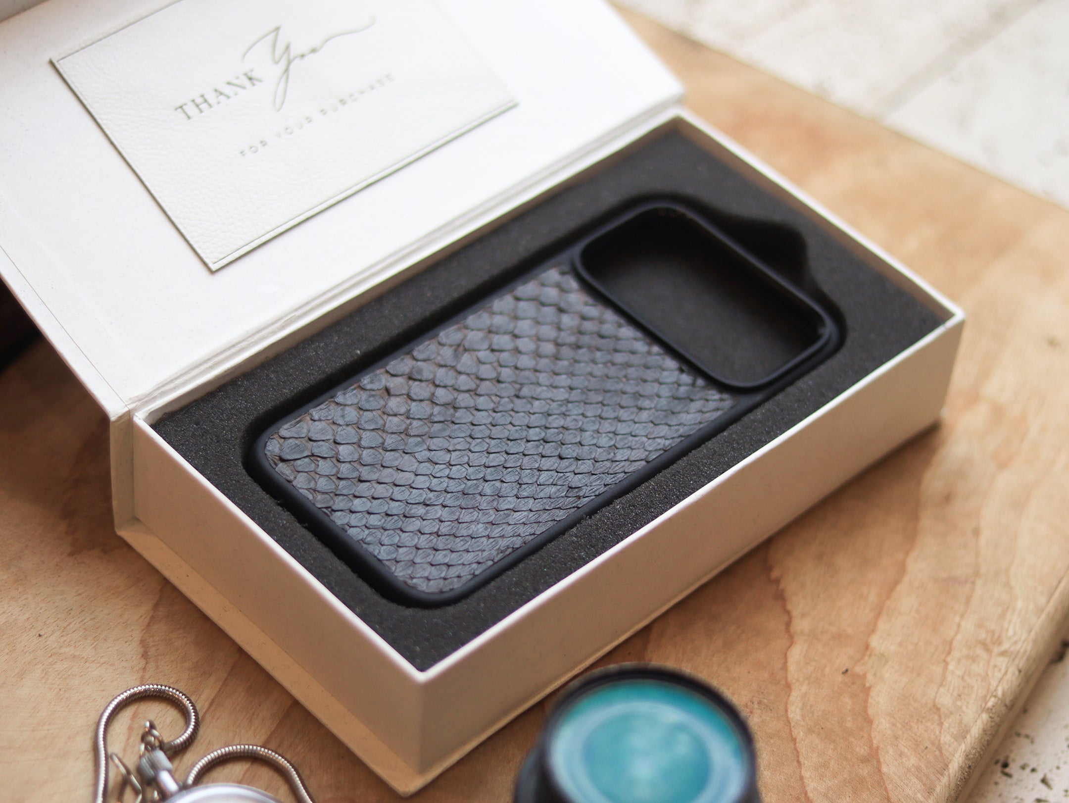 PECAN BROWN PYTHON SKIN MAGSAFE CASE