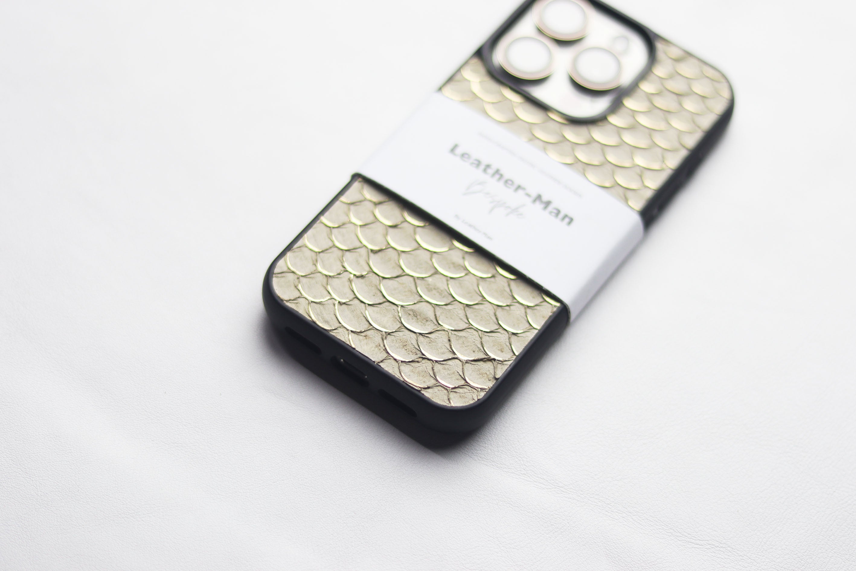 CHIFFAN BIEGE TILAPIA FISH SKIN PHONE CASE