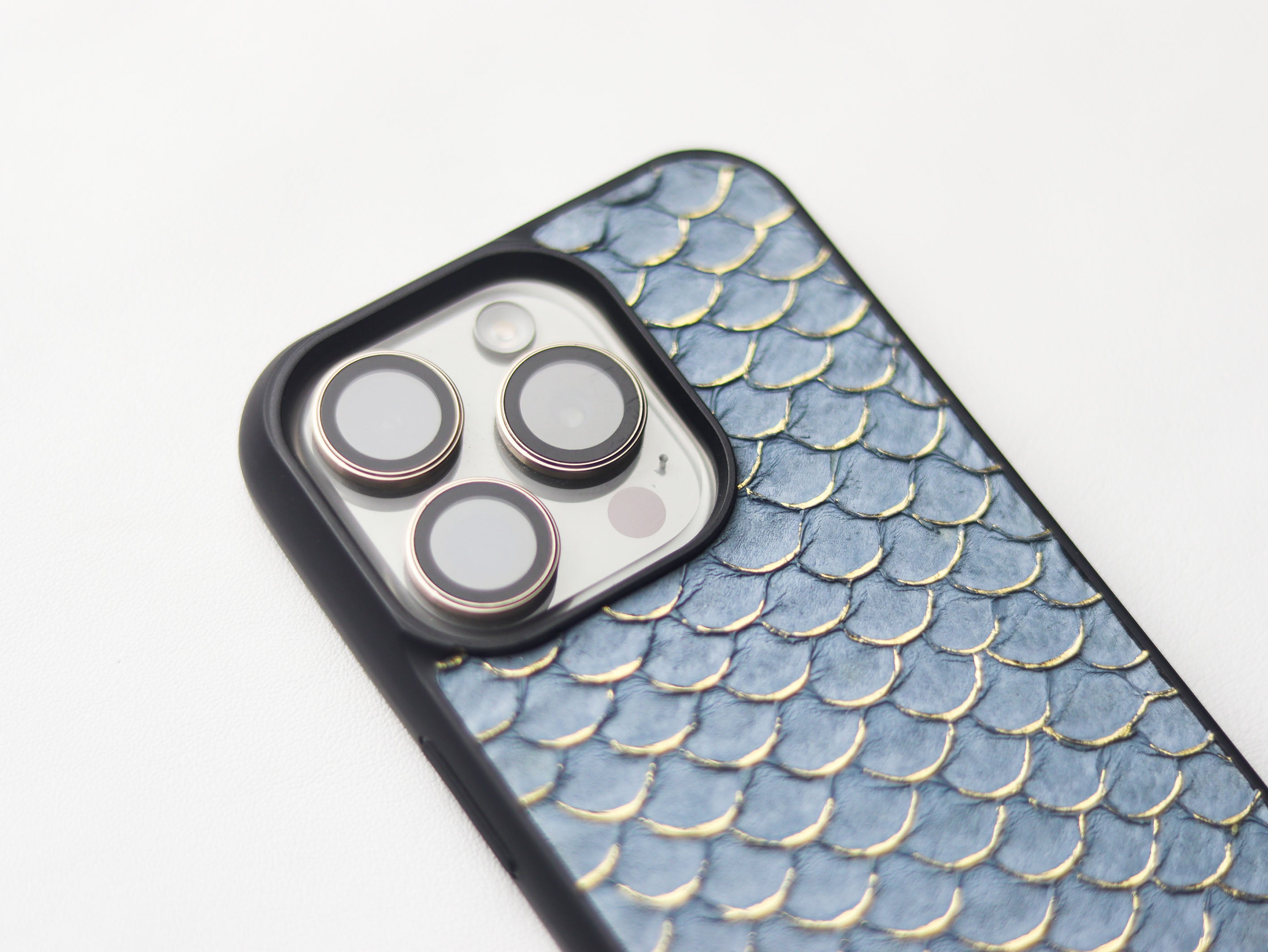 DENIM BLUE COLOR TILAPIA FISH SKIN PHONE CASE