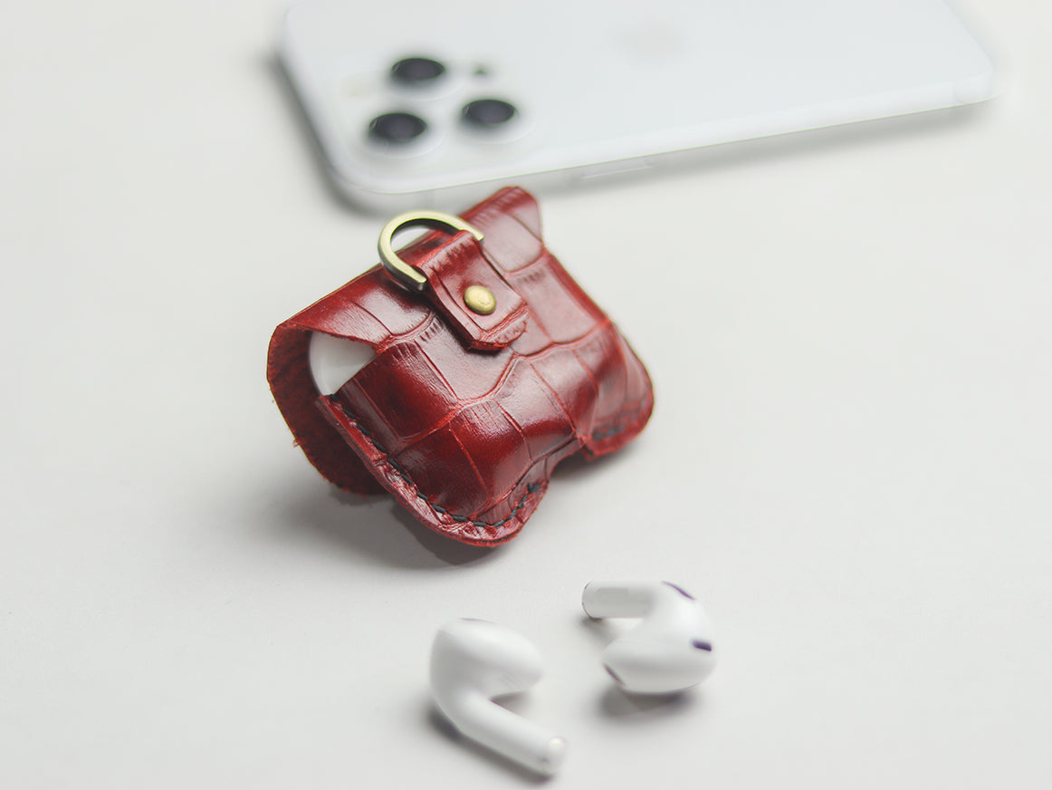 AIRPODS CLASSIC LEATHER CASE BURGUNDY CROCO