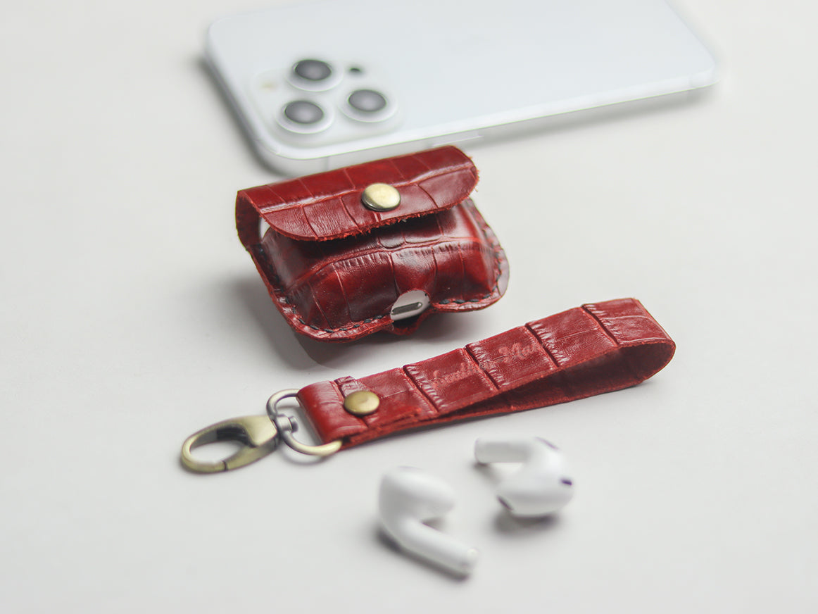 AIRPODS CLASSIC LEATHER CASE BURGUNDY CROCO