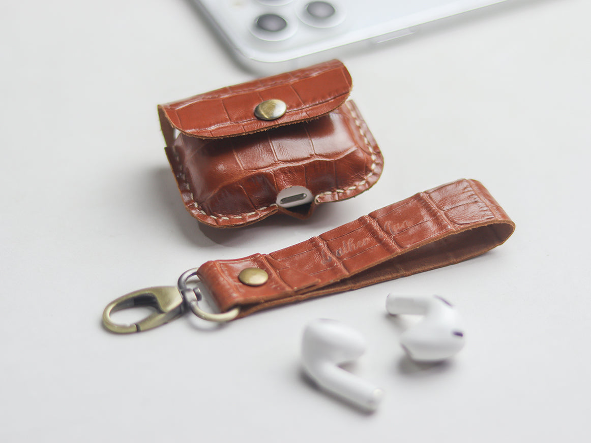 AIRPODS CLASSIC LEATHER CASE MUSTARD CROCO